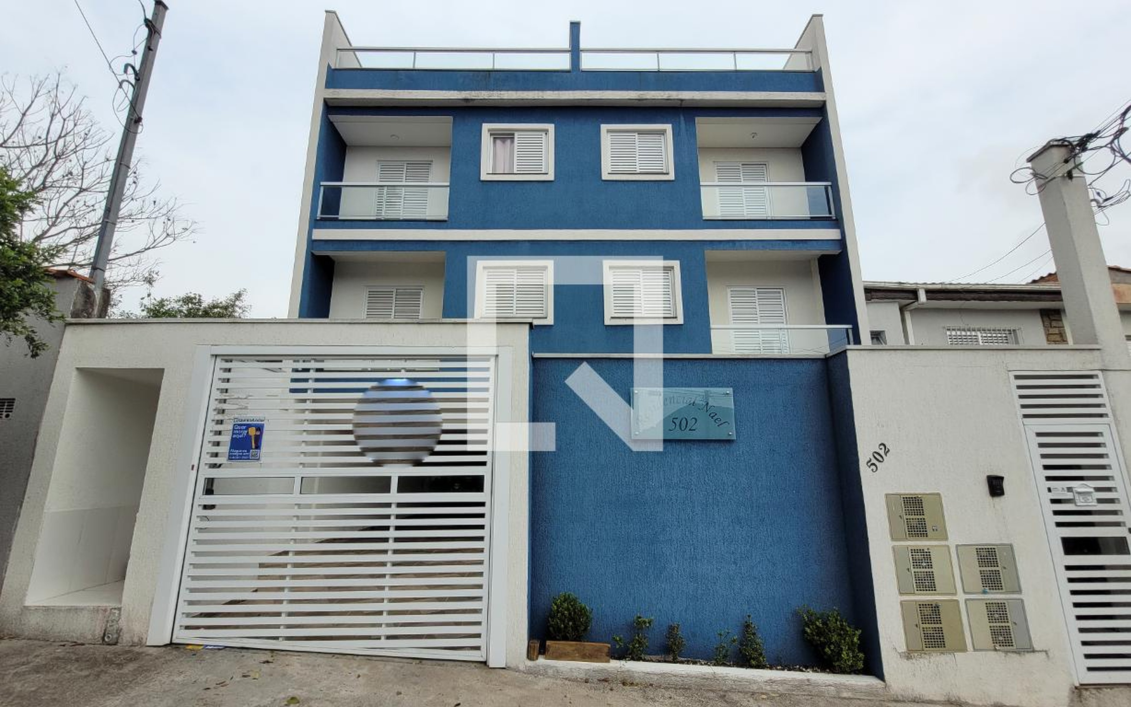 Fachada Condomínio em Rua Baía Blanca, 502