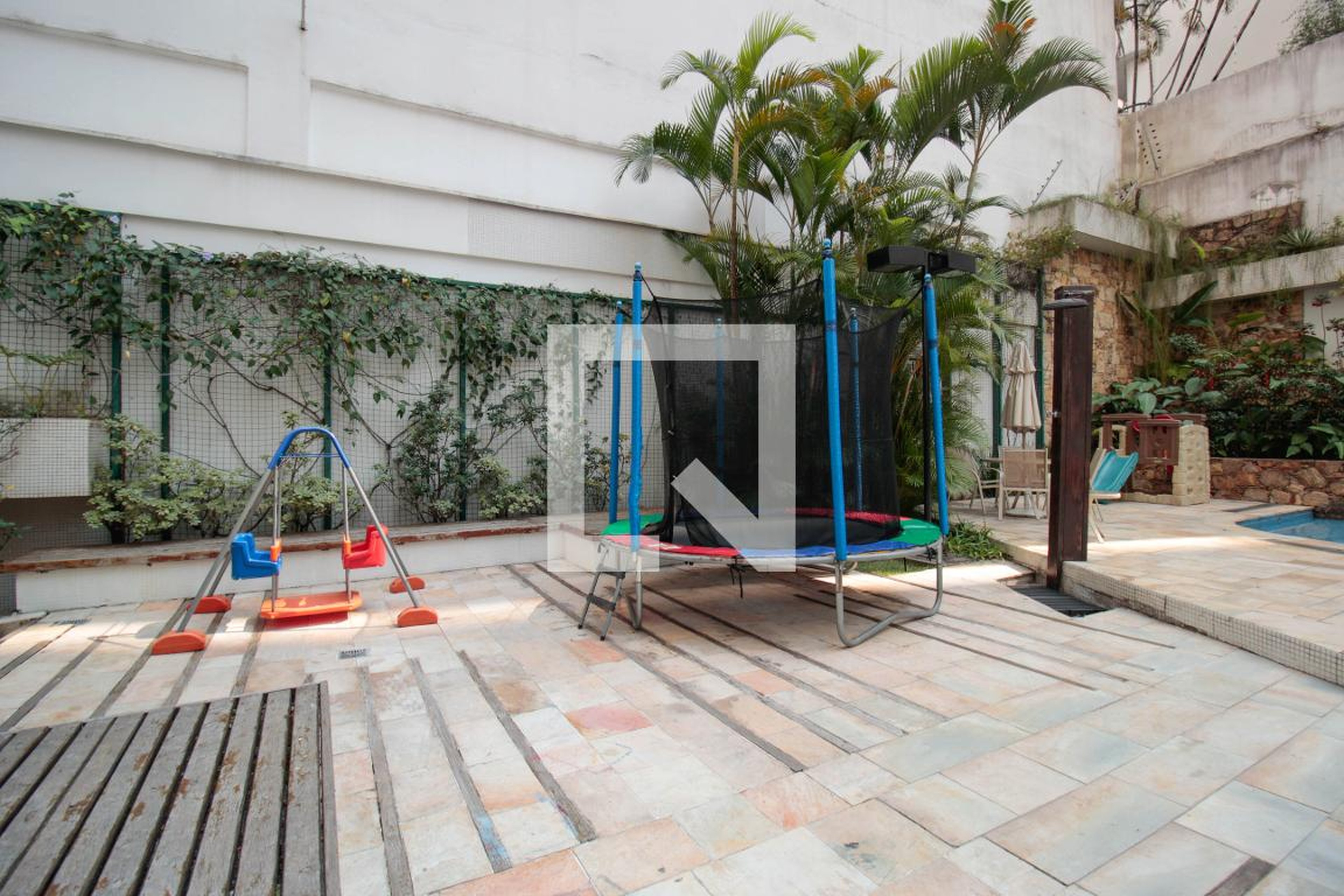 Playground - Edifício Capd'Antibes