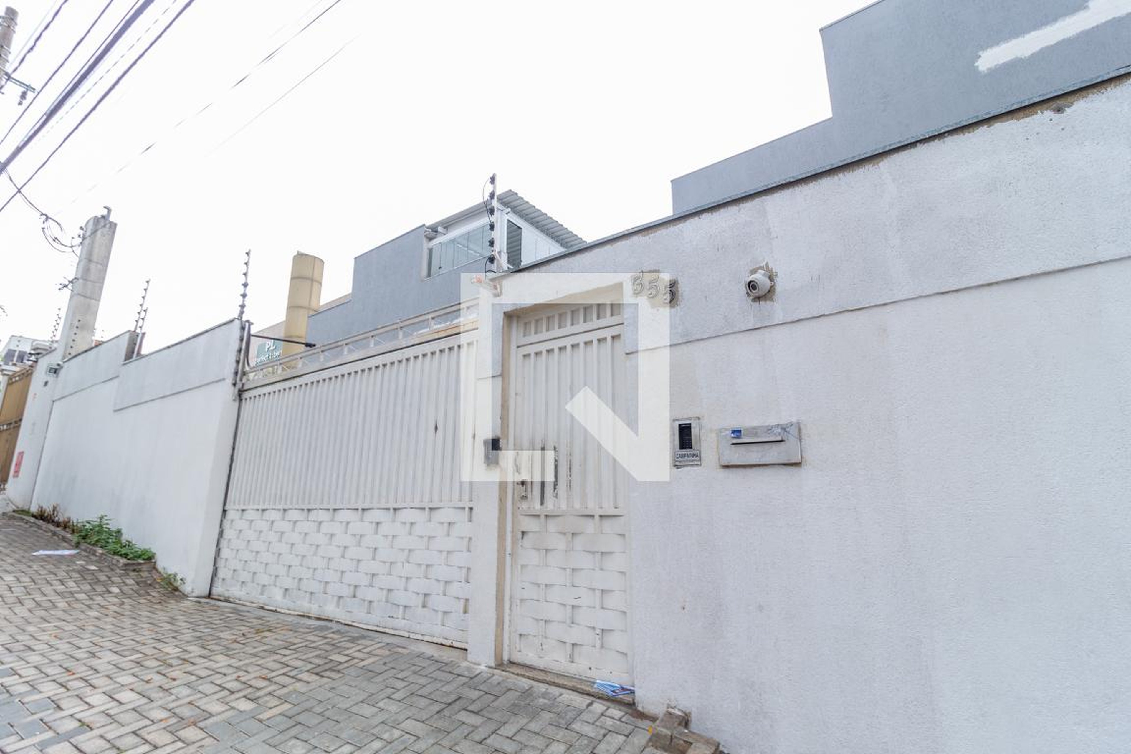 Fachada Condomínio em Rua Major Ângelo Zanchi, 593