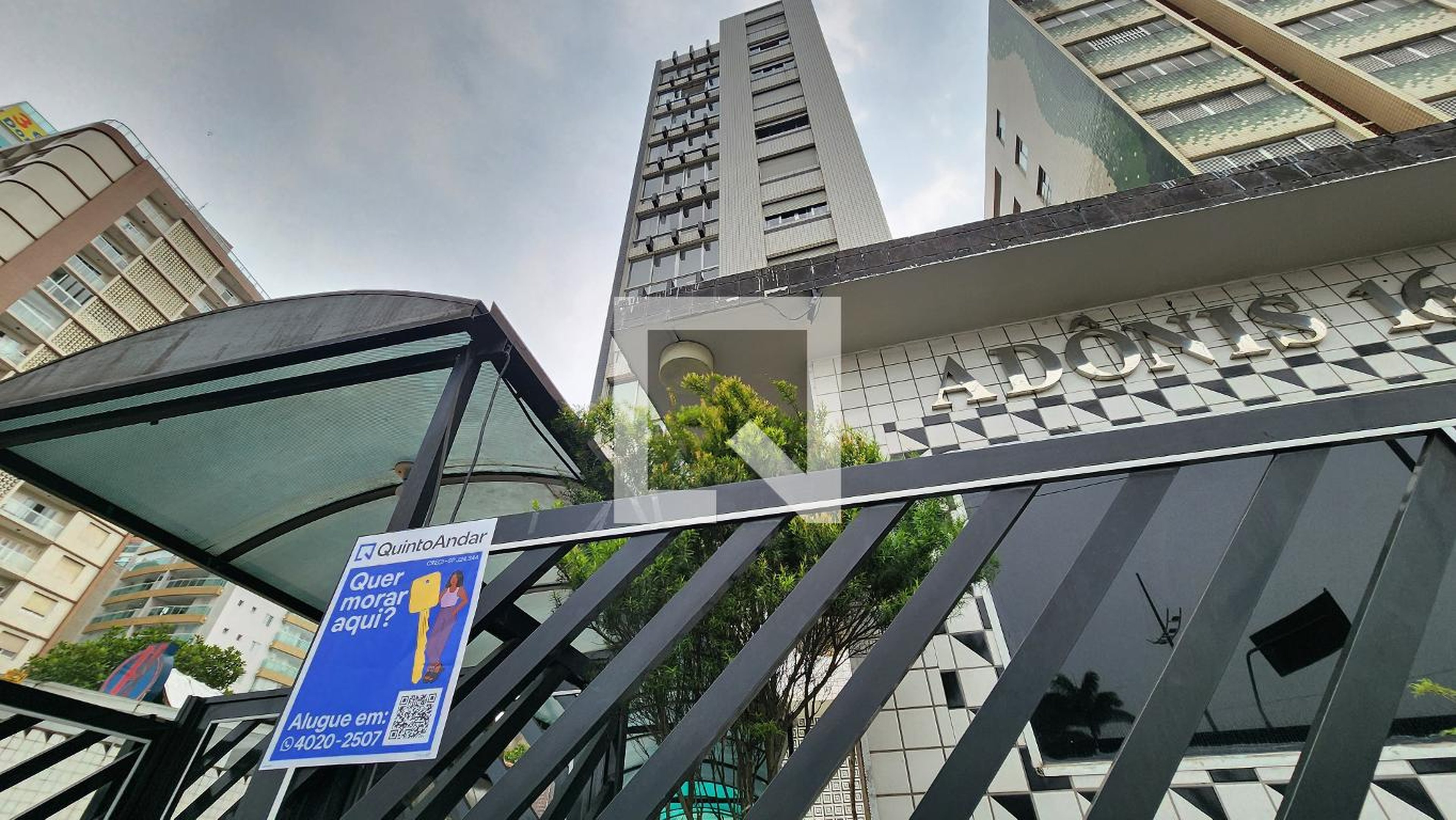 Fachada Condomínio Adonis