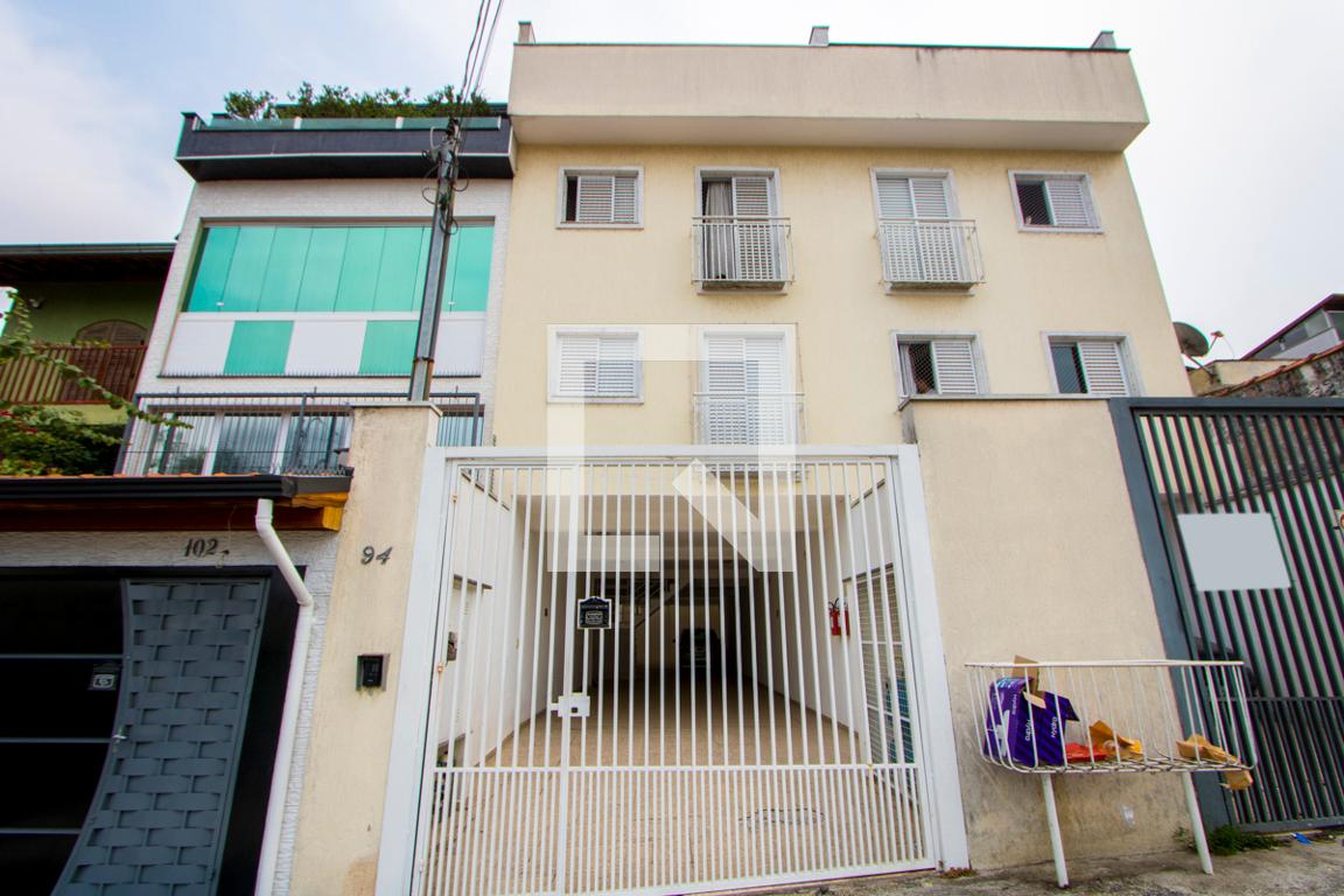 Fachada Condomínio em Rua Souza Campos, 94