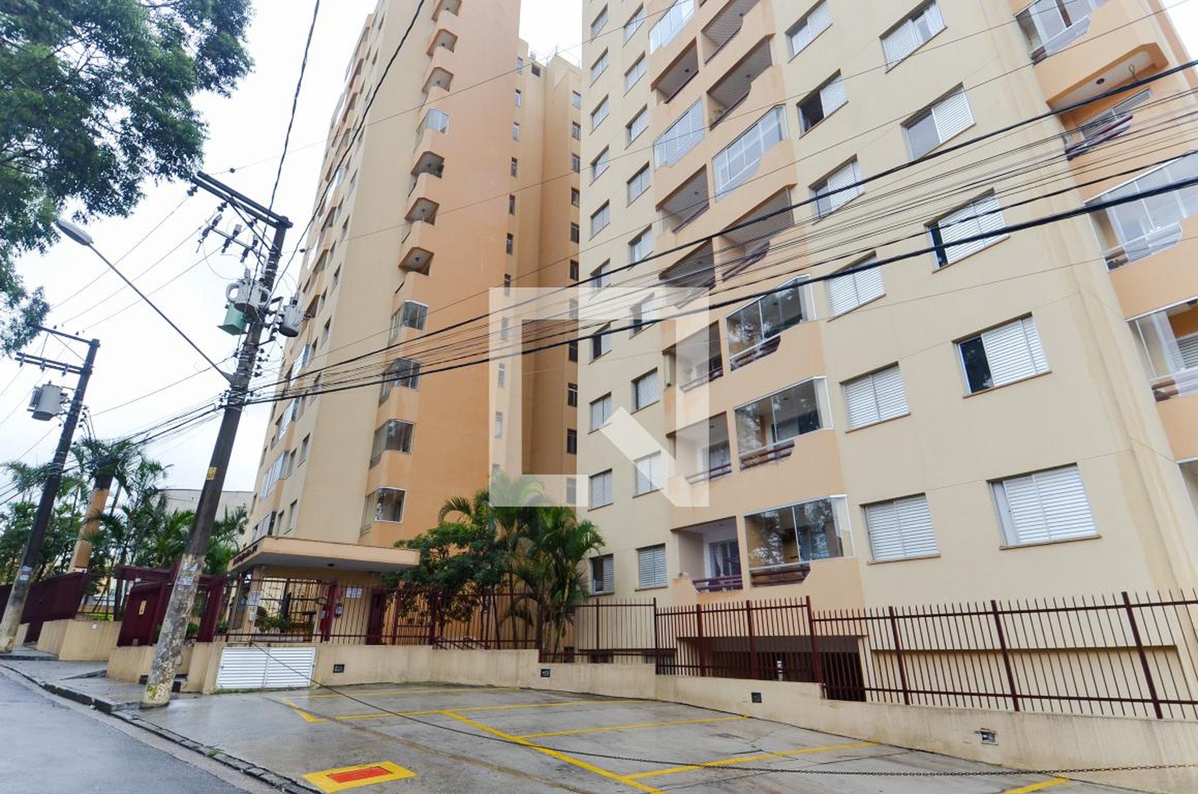 Fachada do Condomínio Condomínio em Rua Anapurus, 2