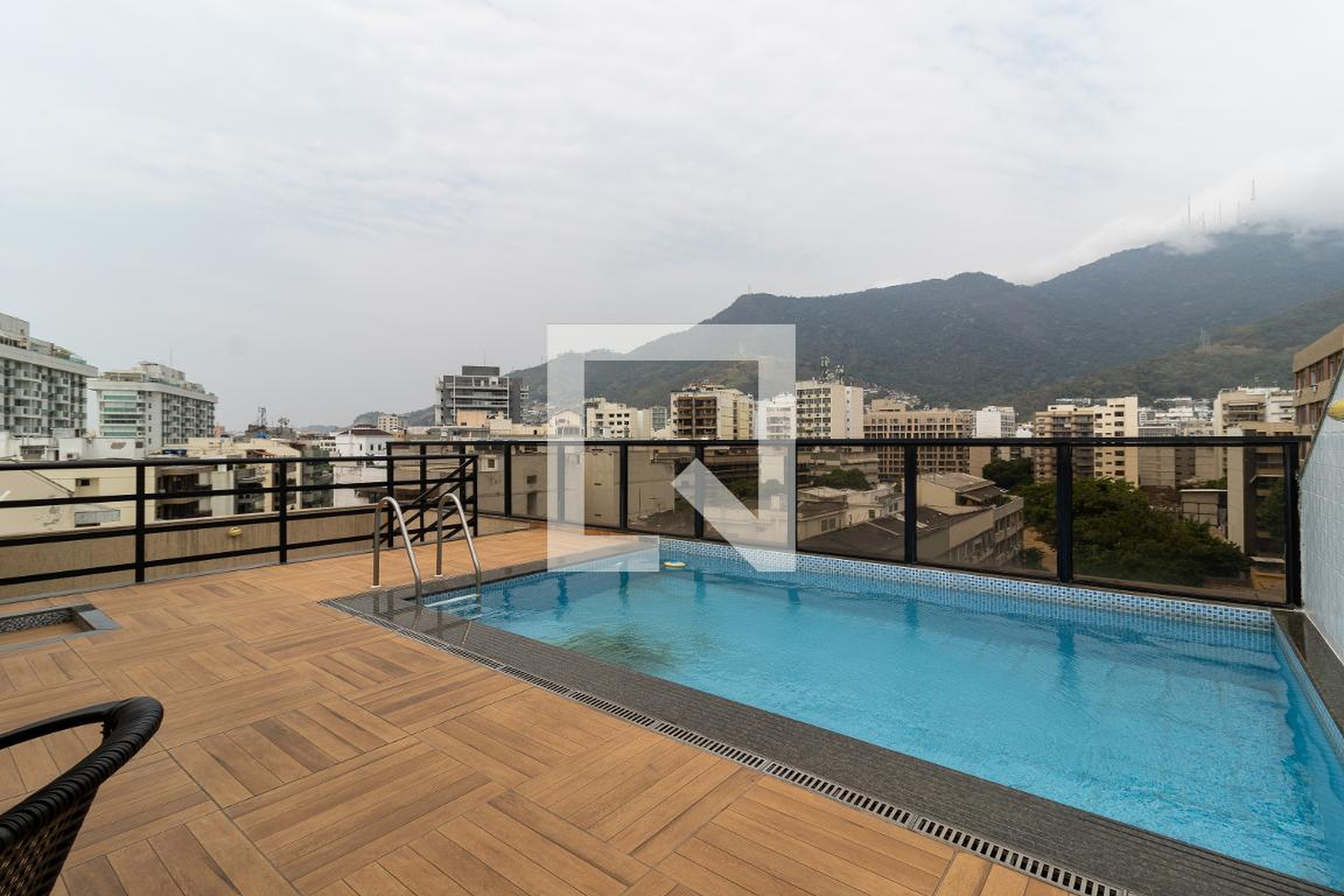 Piscina - Edifício Residencial Marijac