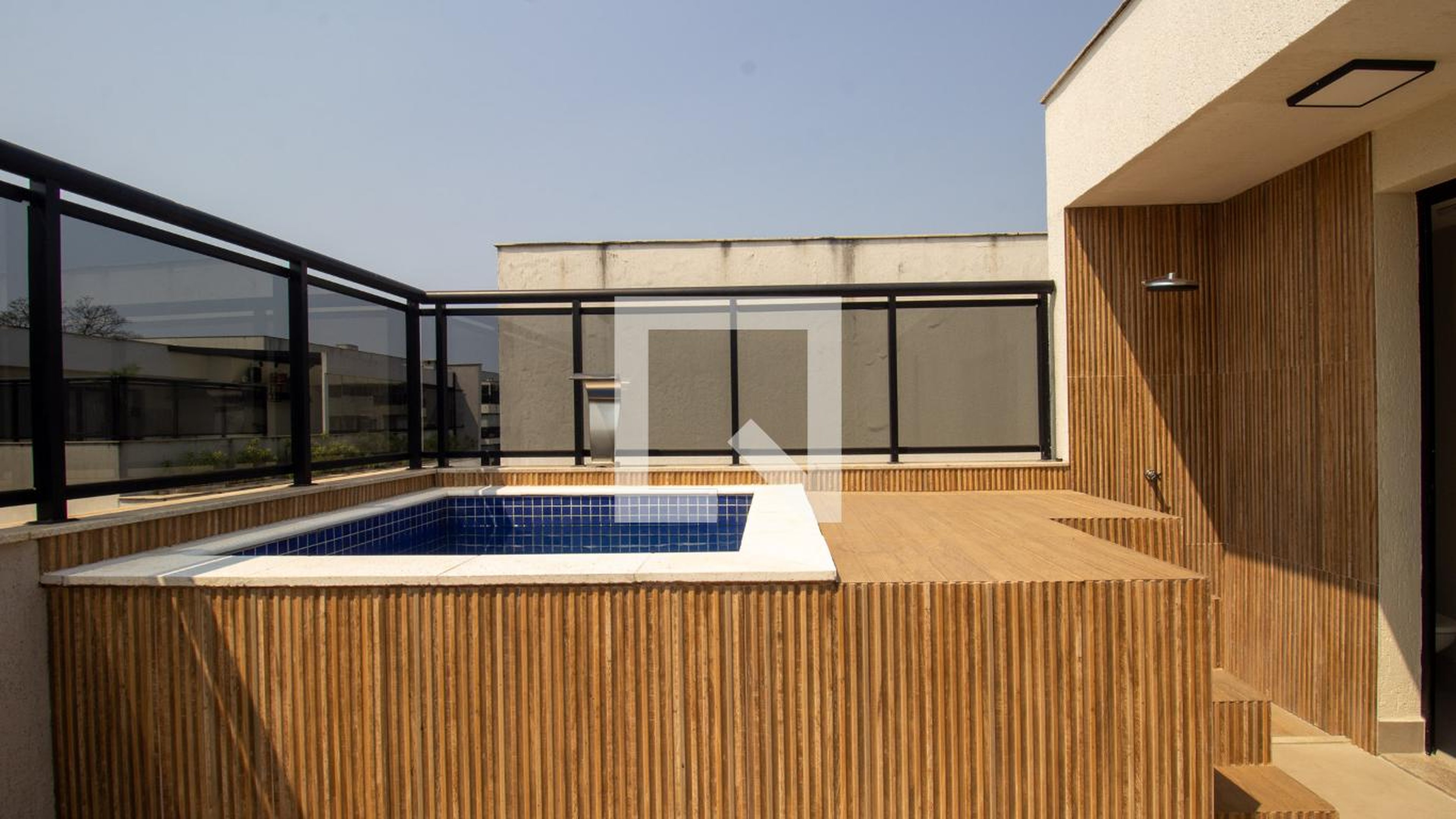 Piscina - Outside Authentic Residences