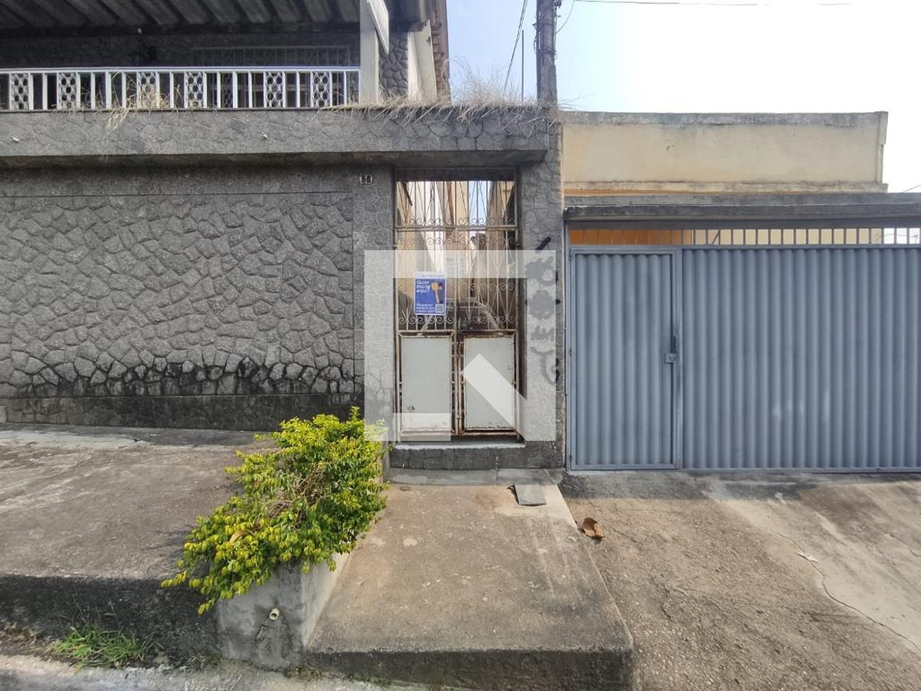 Fachada Condomínio em Travessa Leopoldo Froes, 77