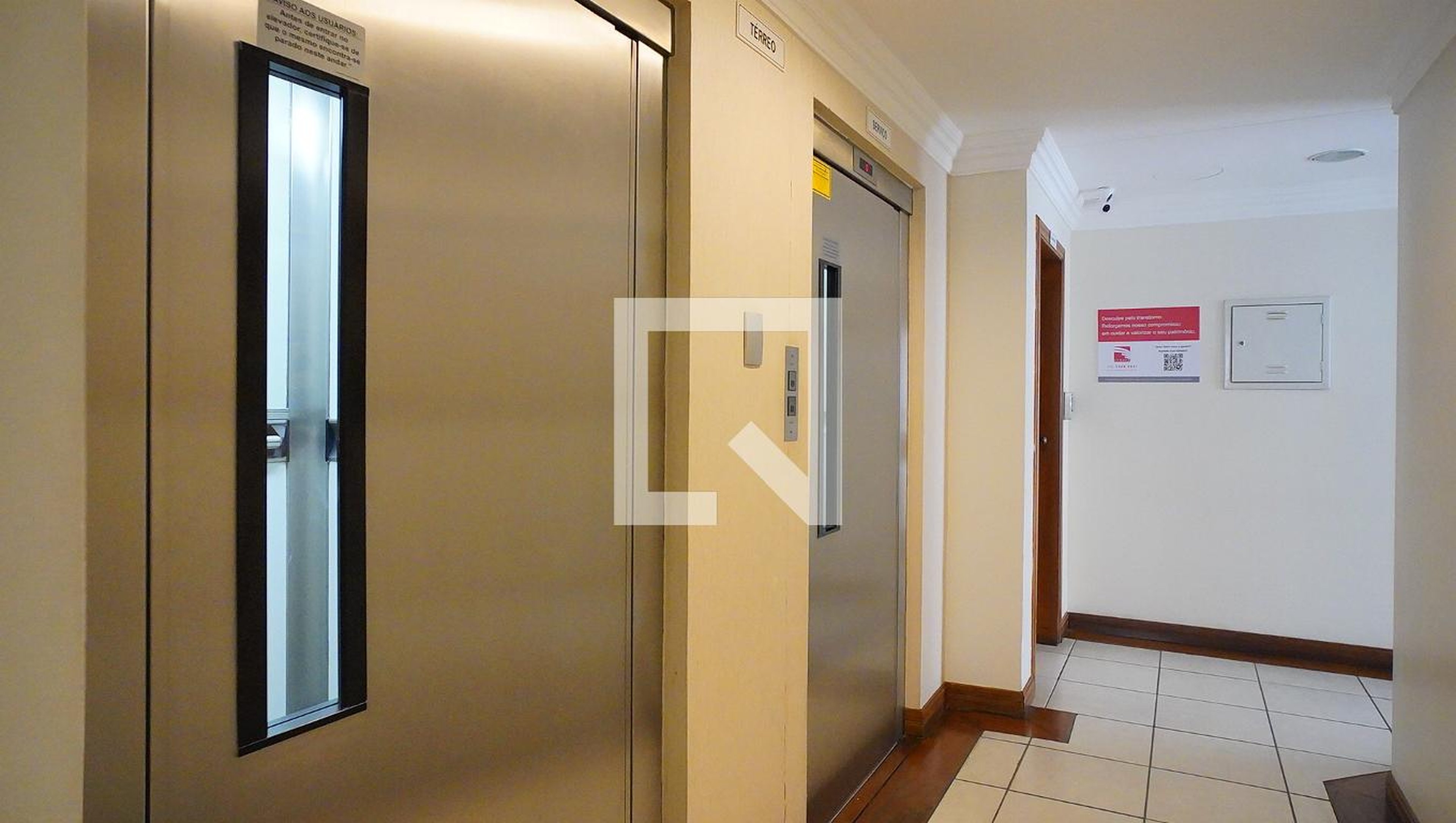 Elevador Condomínio Tours de L'ile