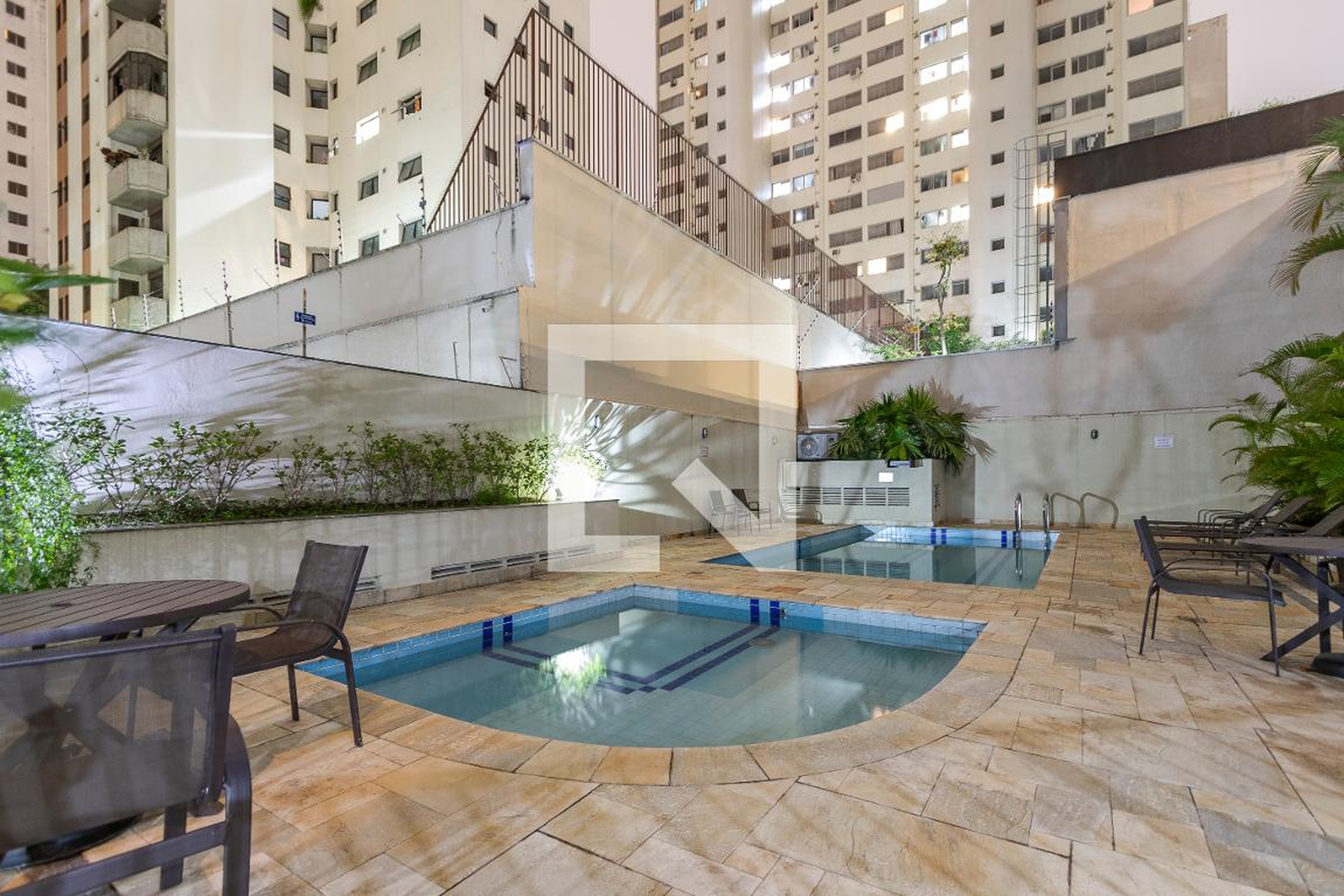 Piscina - Edifício DArtagnan