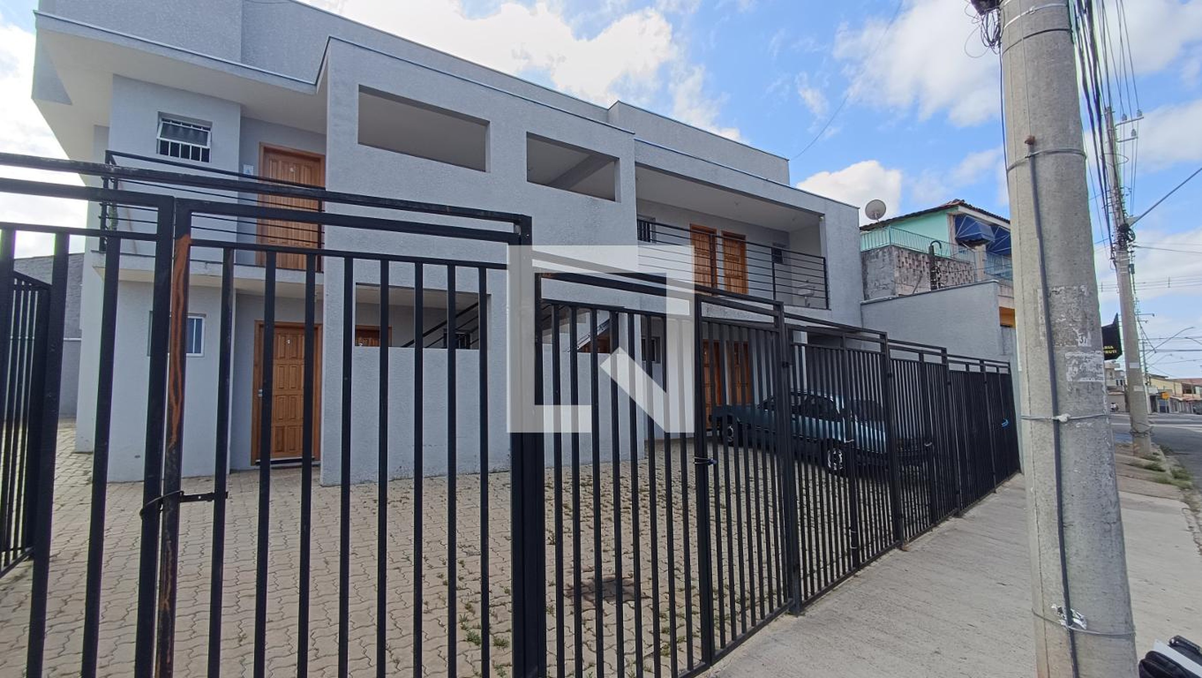 Fachada Condomínio em Rua Haroldo Segamarchi, 210