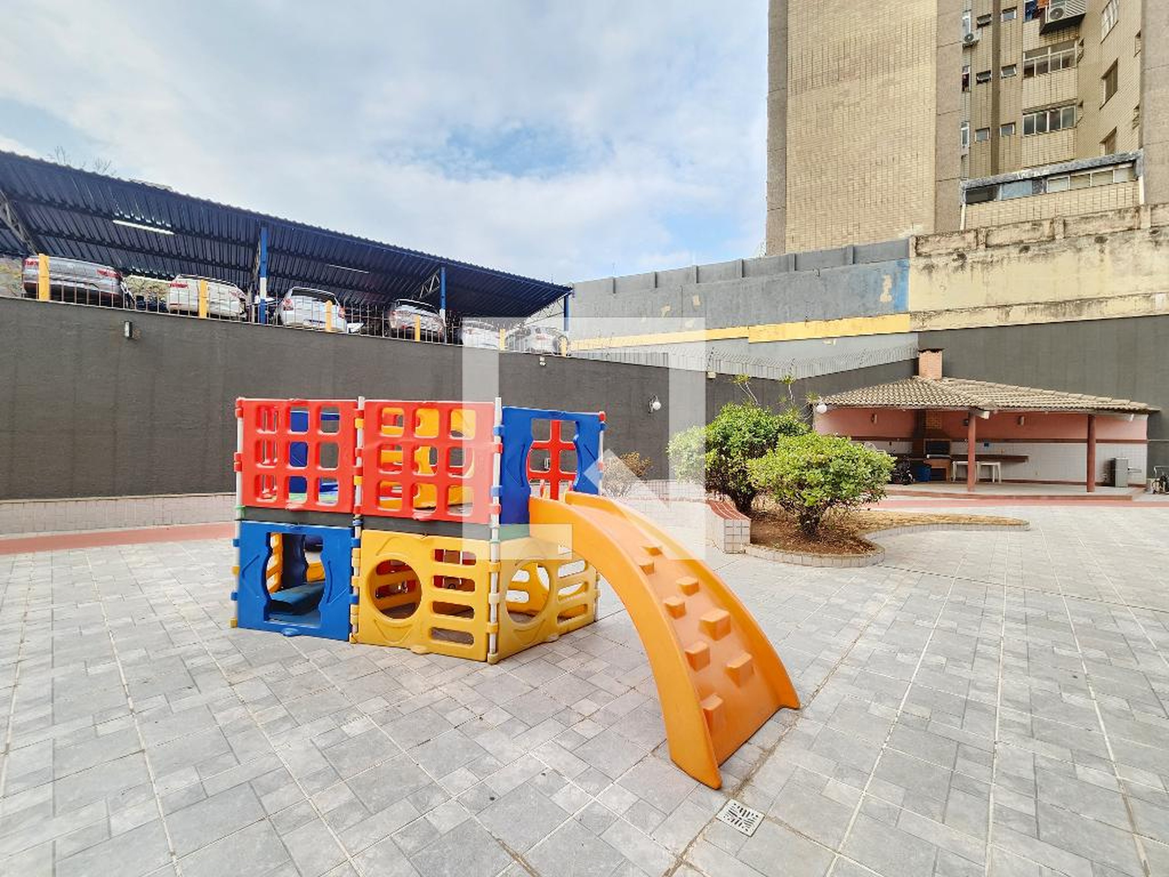 Playground - Edifício Del Rey