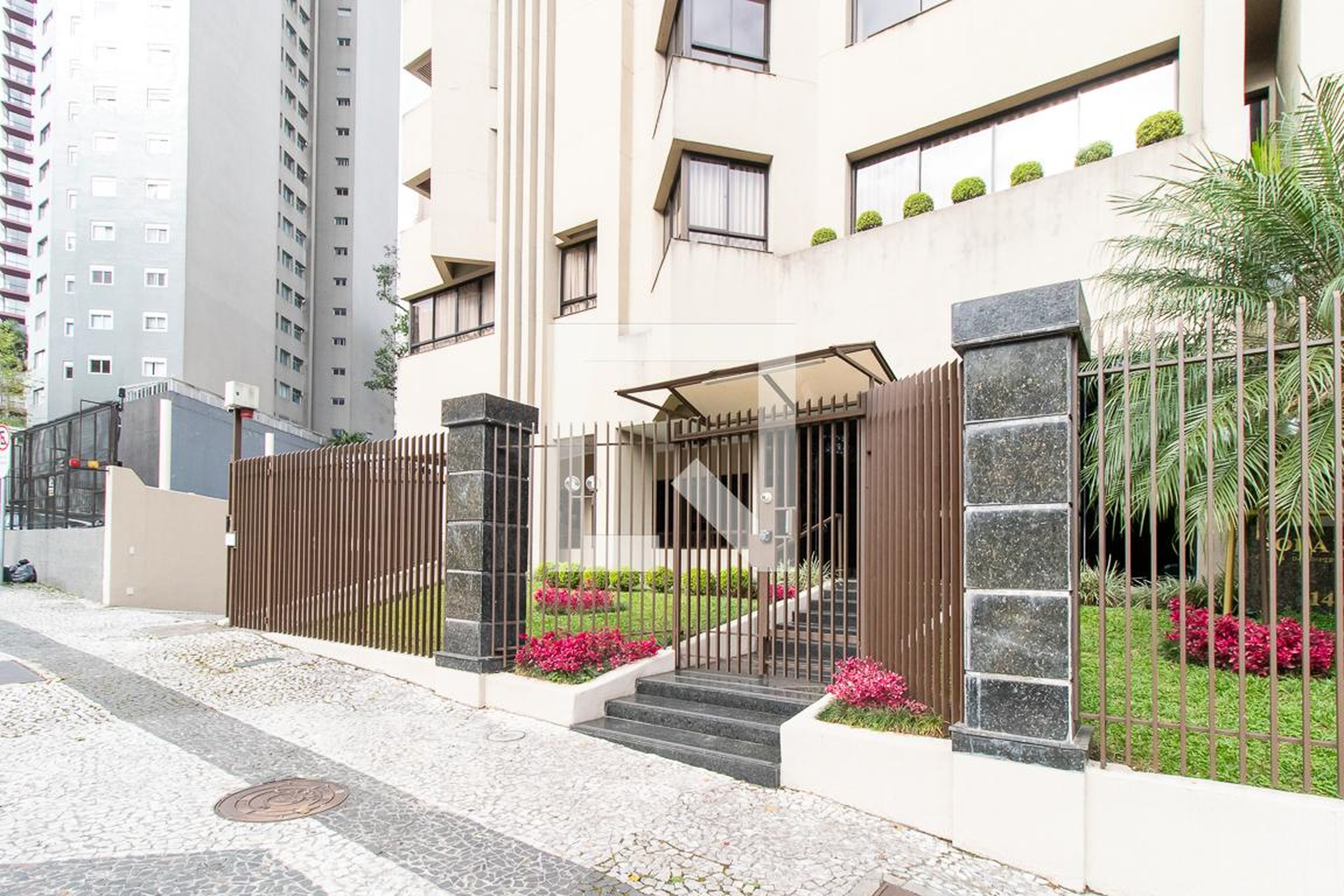 Fachada Residencial Solar Caldas da Imperatriz