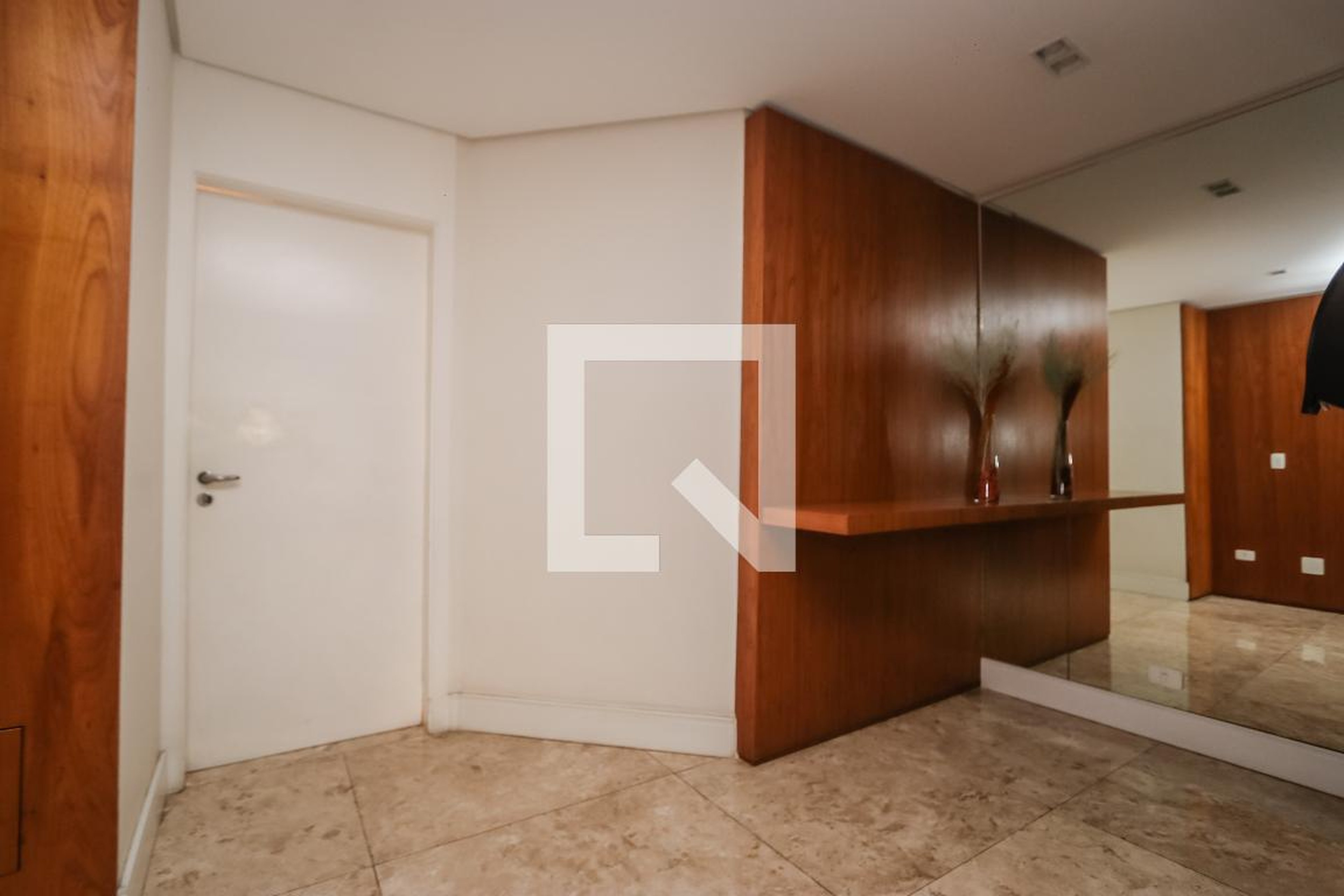 Hall de Entrada - Edifício Nilo Zapponi