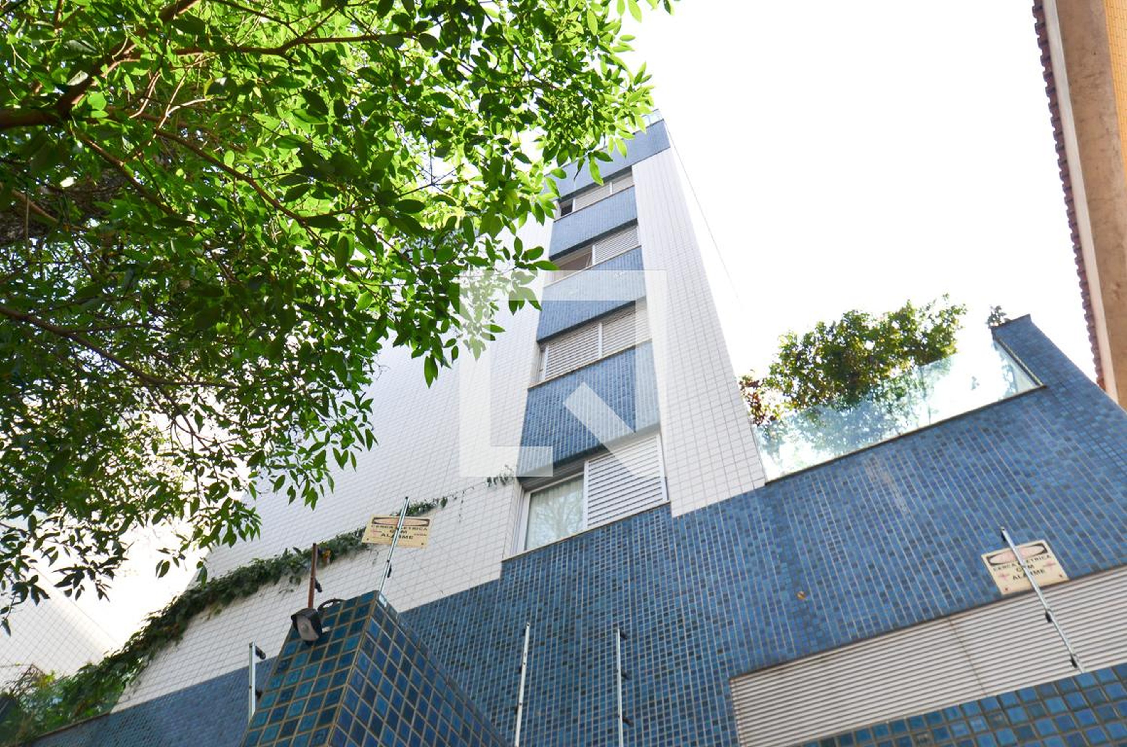 Fachada Condomínio Ed  Helena Marques