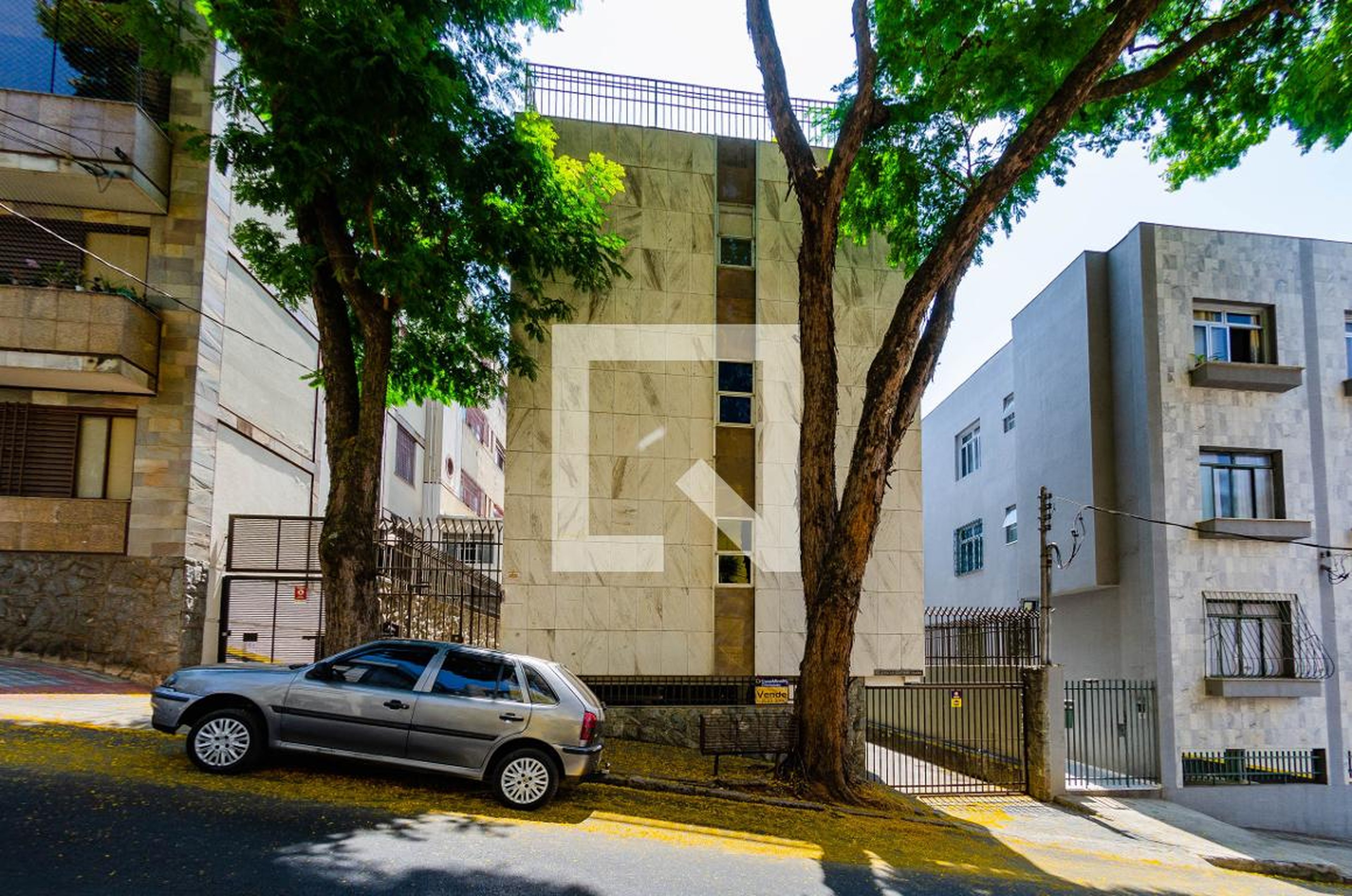 Fachada Condomínio em Rua Doutor Juvenal dos Santos, 80