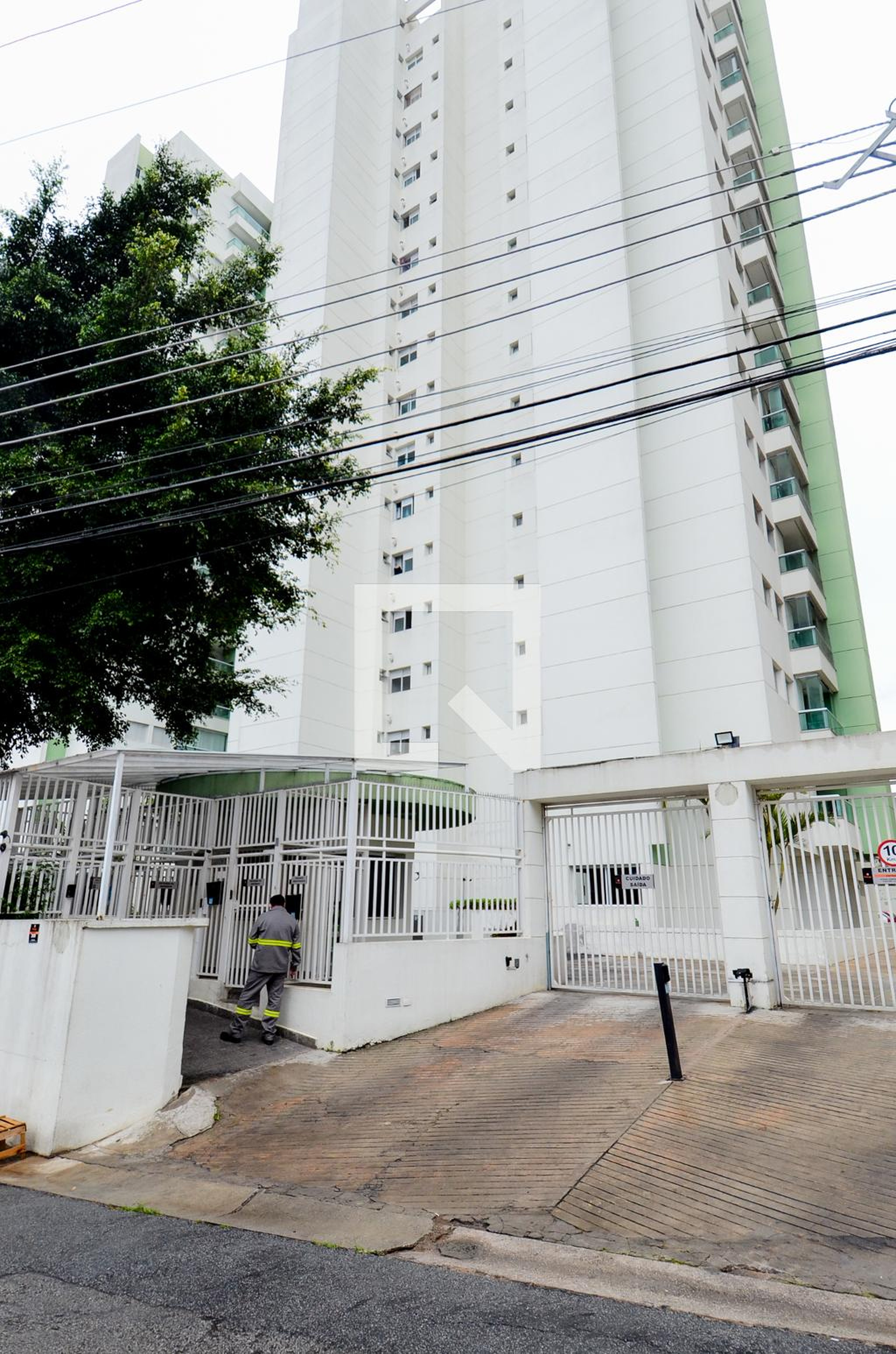 Fachada do Condomínio Condomínio Monte Verde