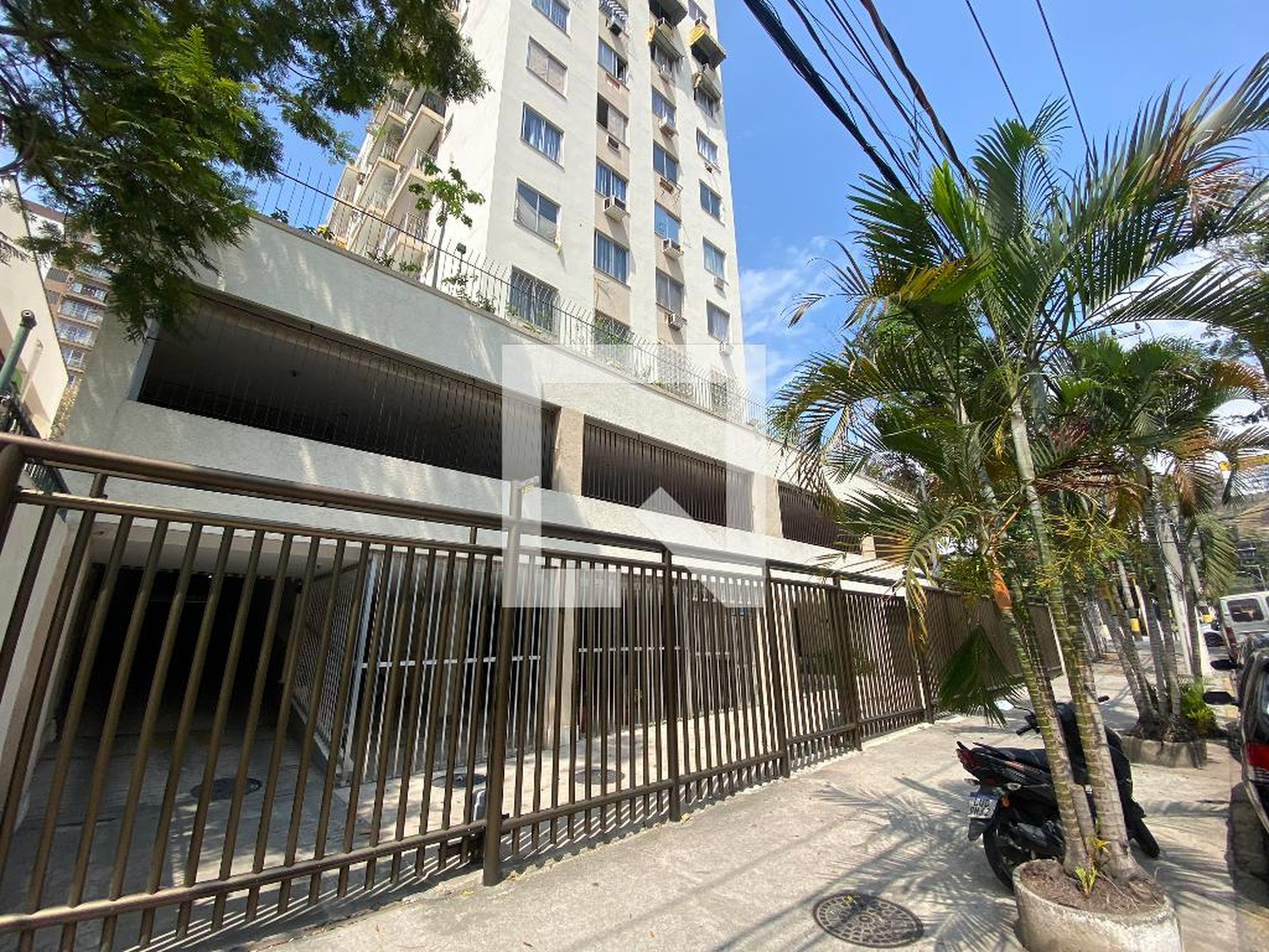 Fachada do Prédio Edifício Lucinha