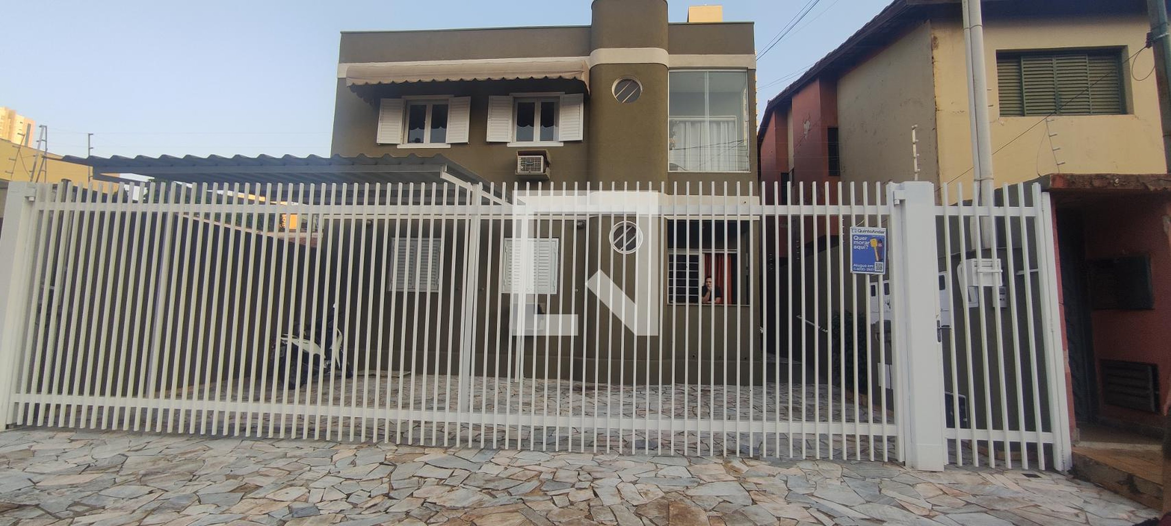 Fachada Condomínio em Rua Galileu Galilei, 705