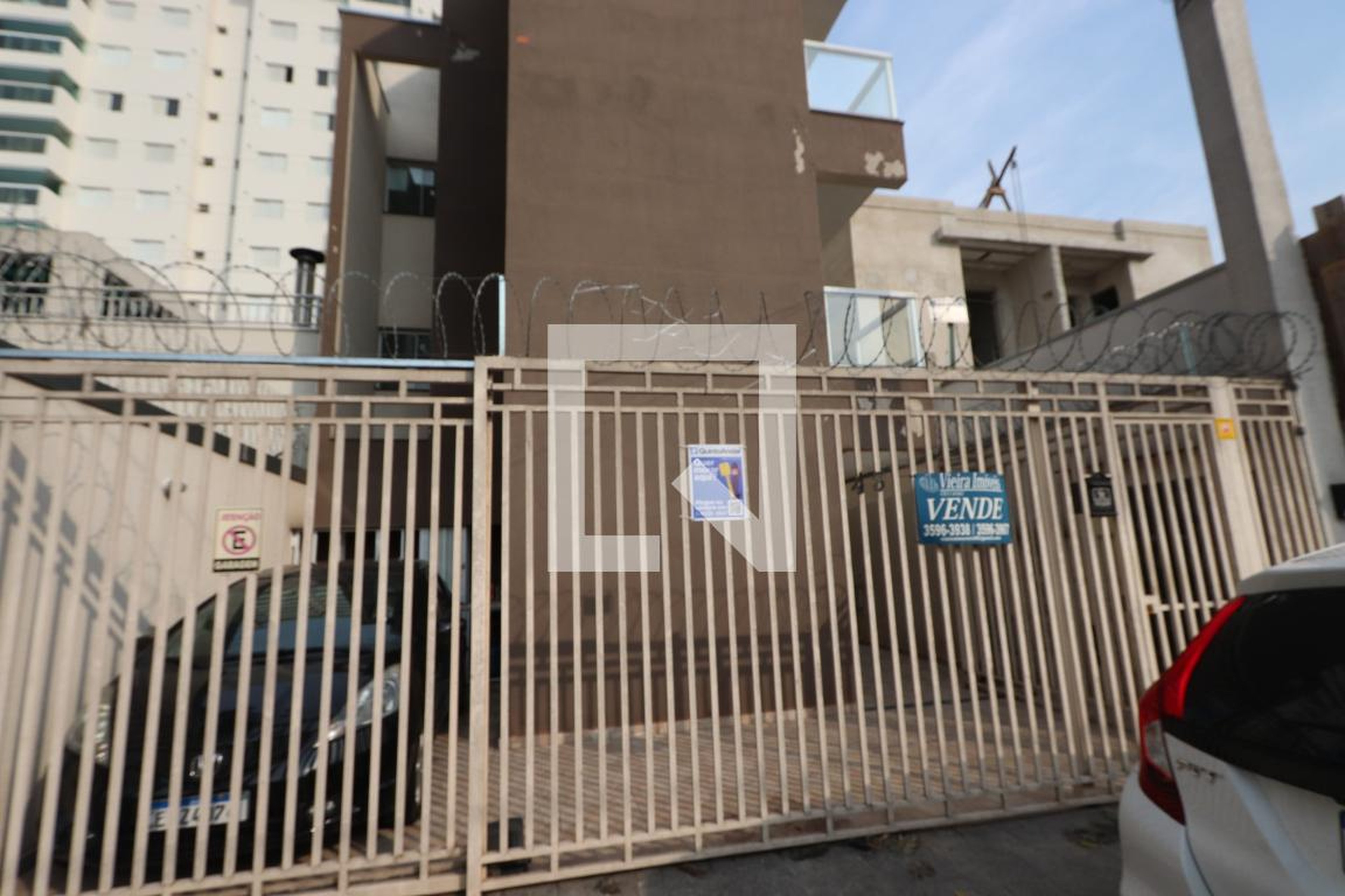 Fachada do Prédio Condomínio em Rua Joaquim de Oliveira, 43