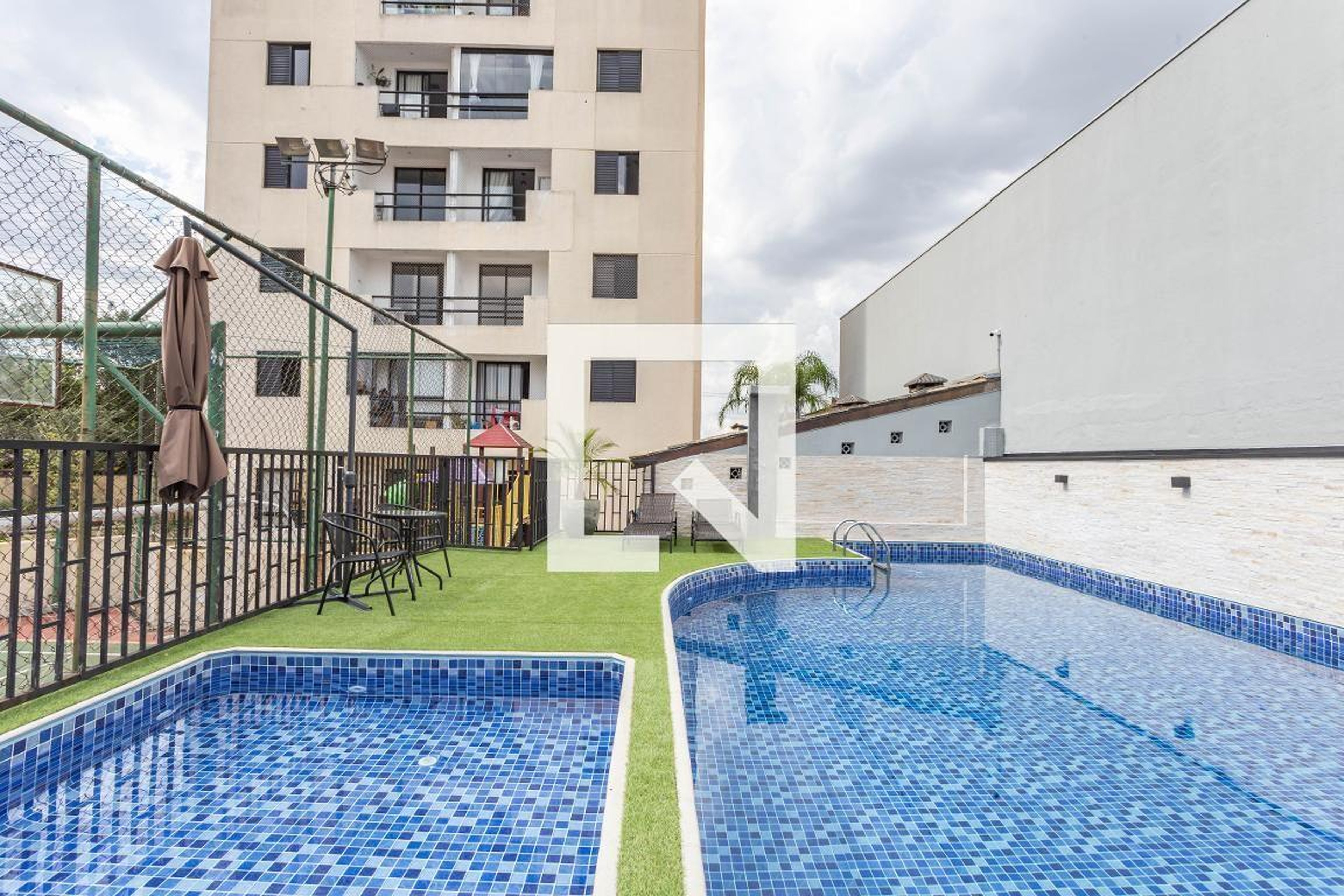 Piscina - Duque de Aragão