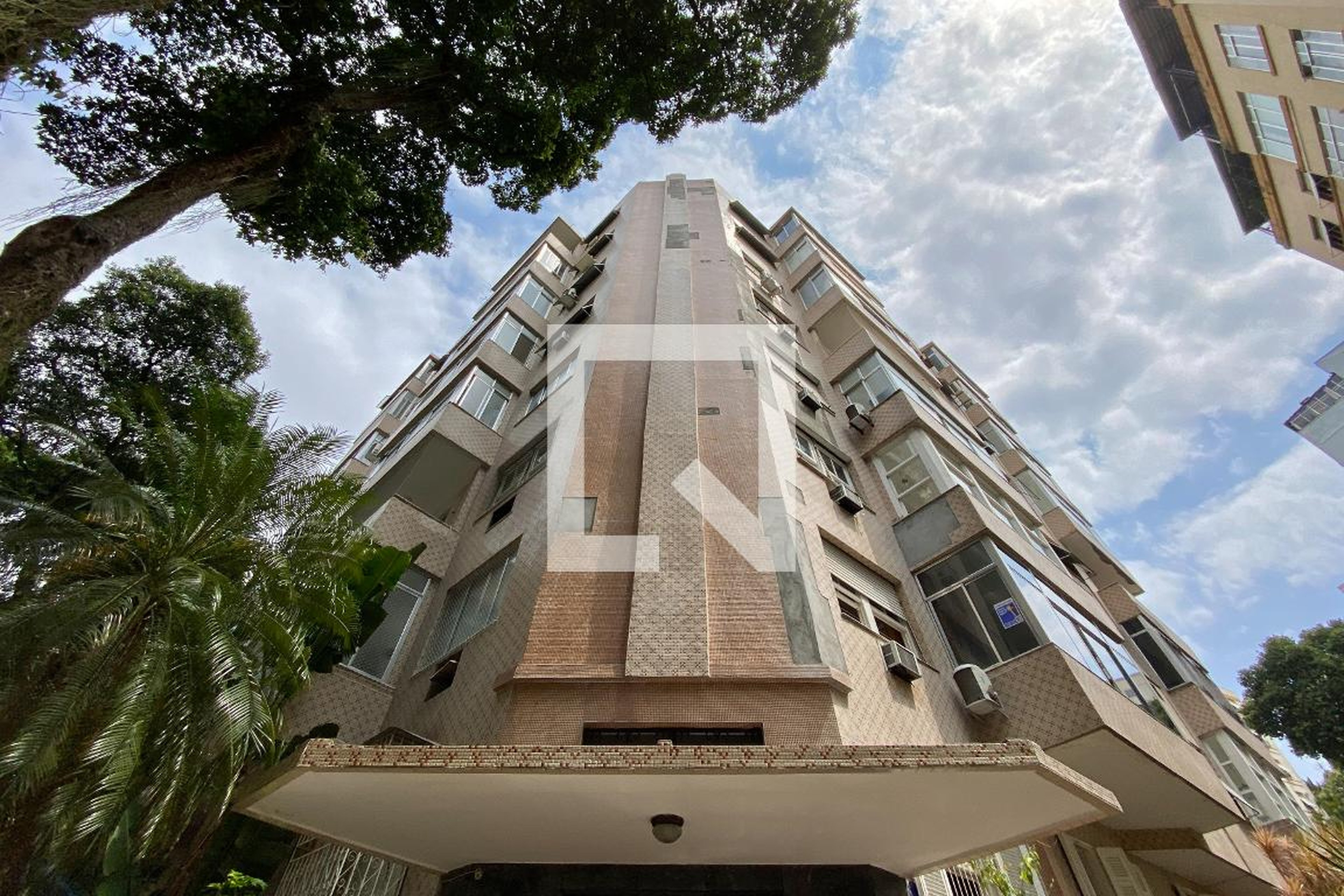 Fachada Condomínio em Avenida Nossa Senhora de Fátima, 30