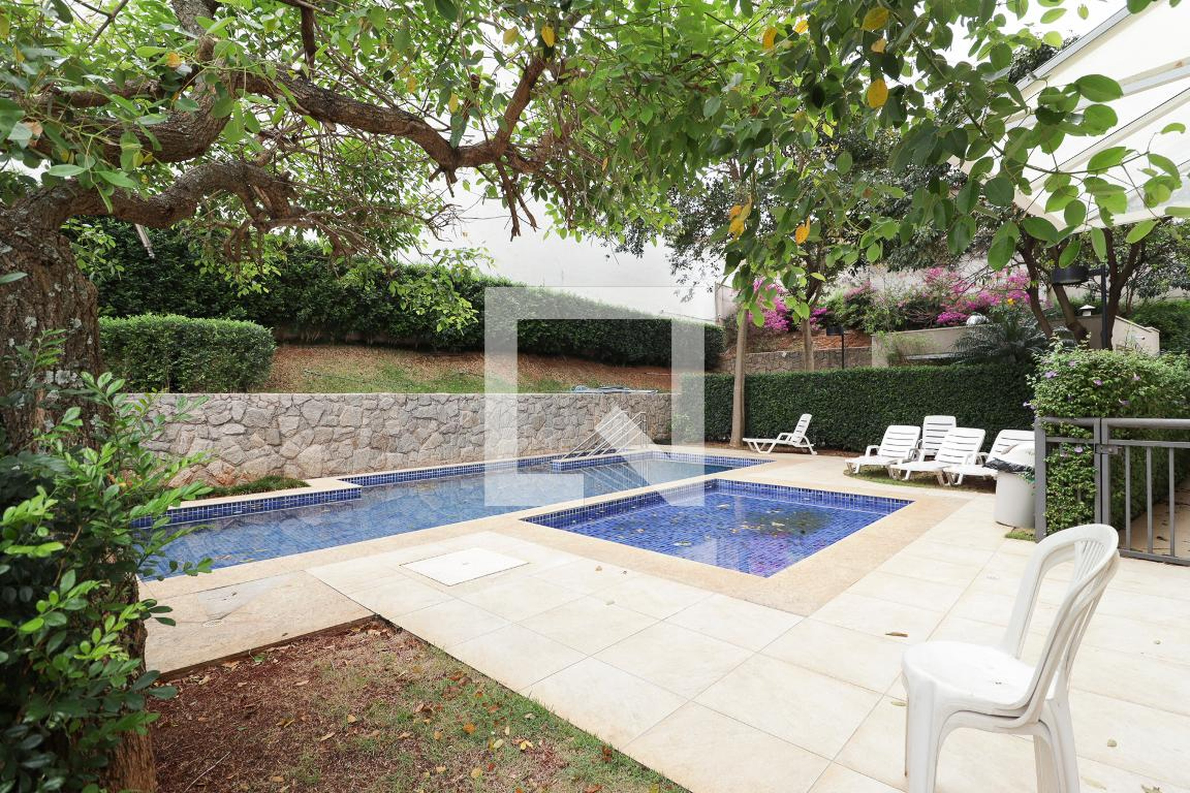 Piscina - Closer Santana