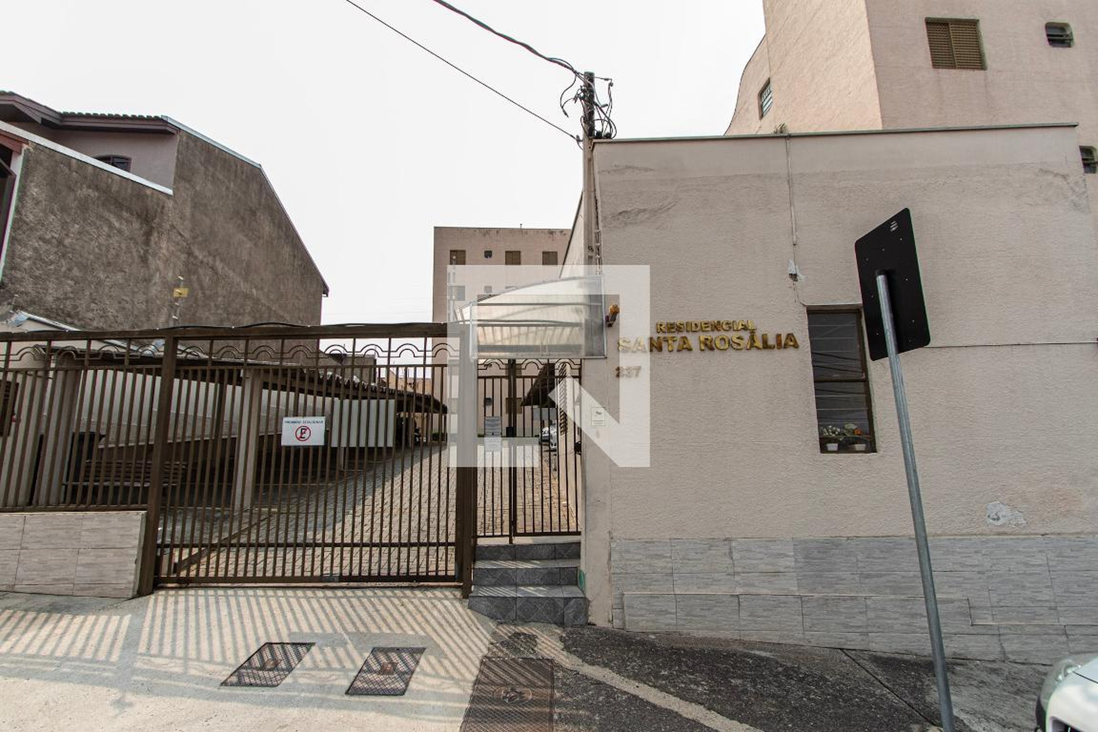 Fachada Residencial Santa Rosalia