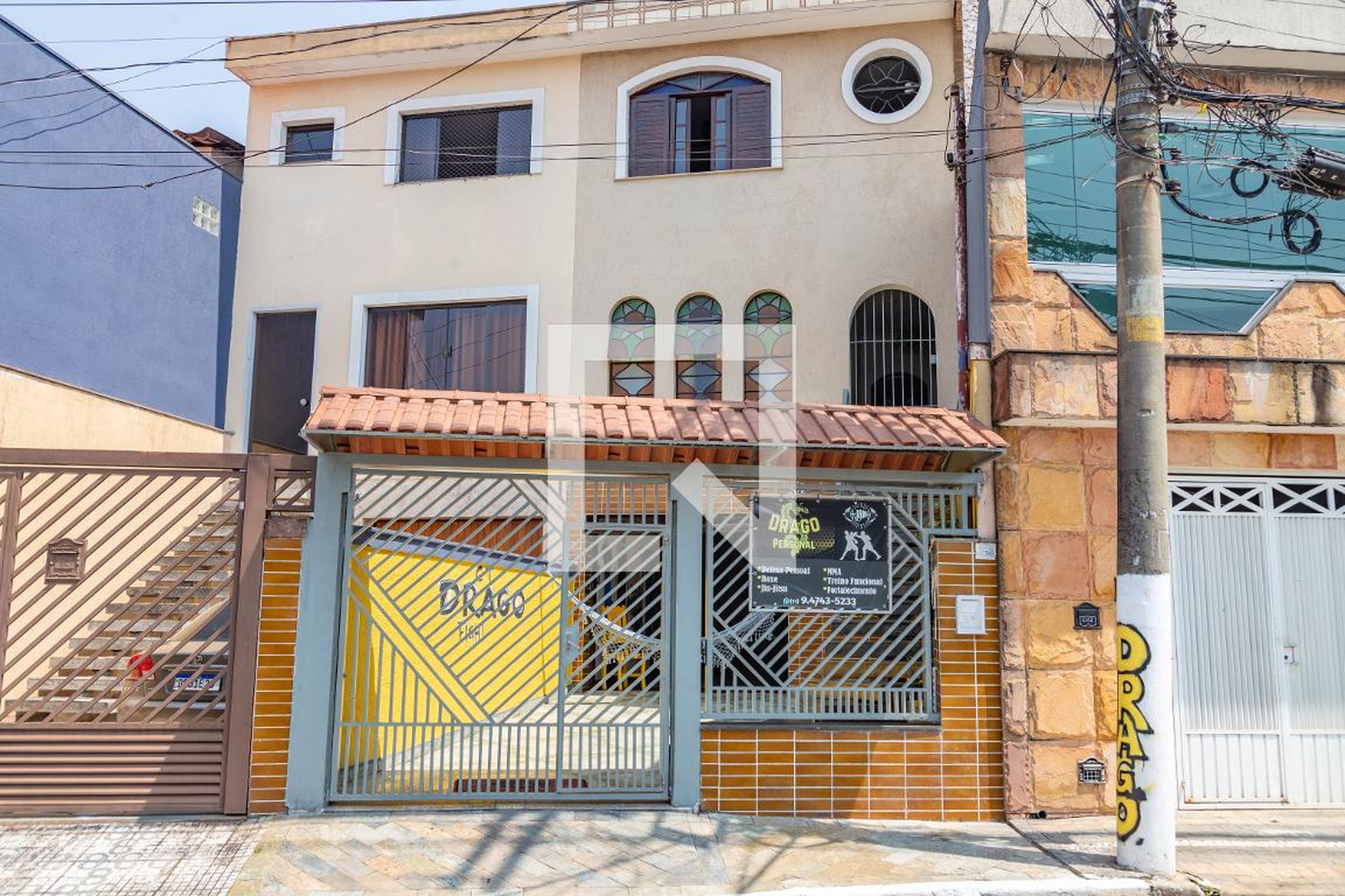 Fachada Condomínio em Rua Octacílio Celestino Gallo, 402