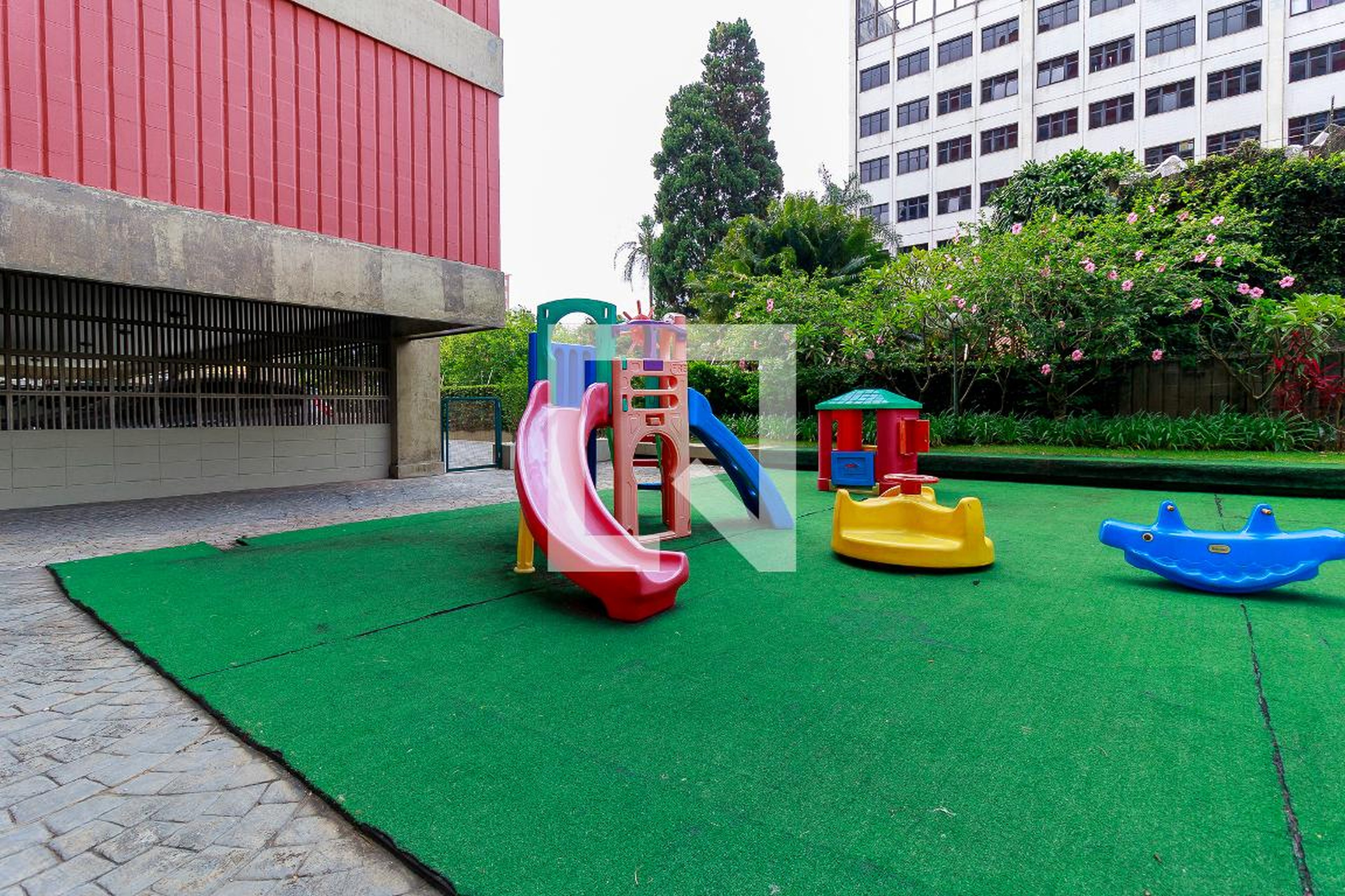 Playground - Coronet