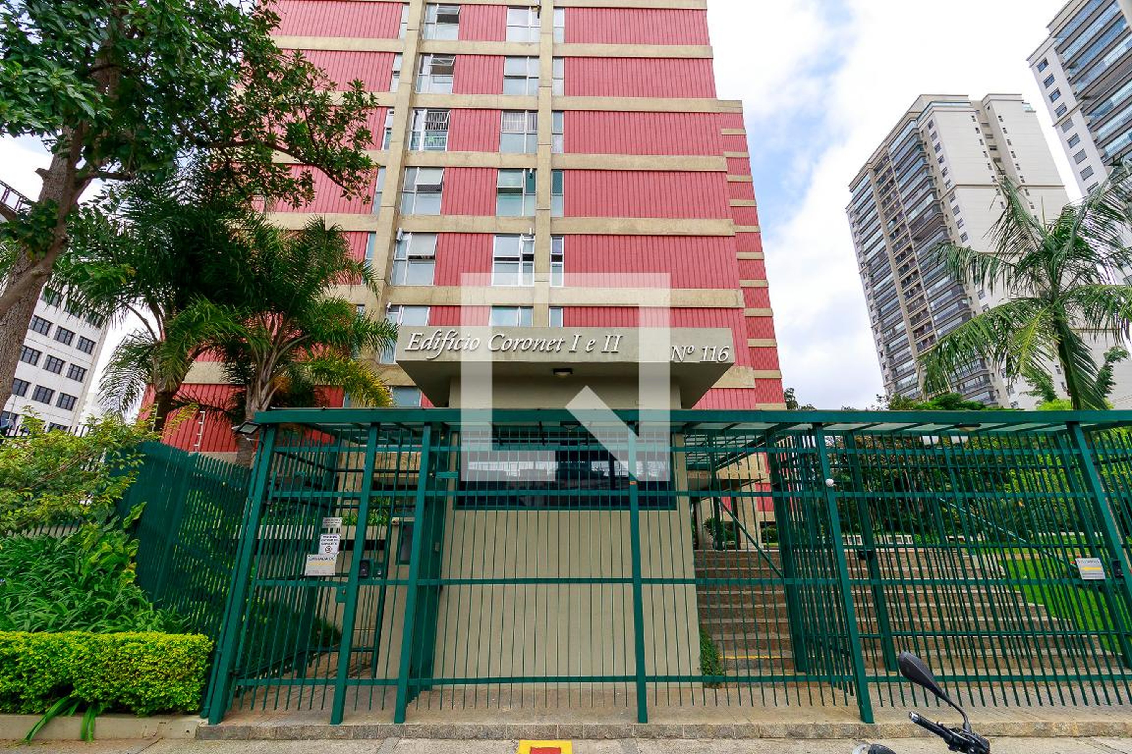 Fachada Edifício Coronet I e II