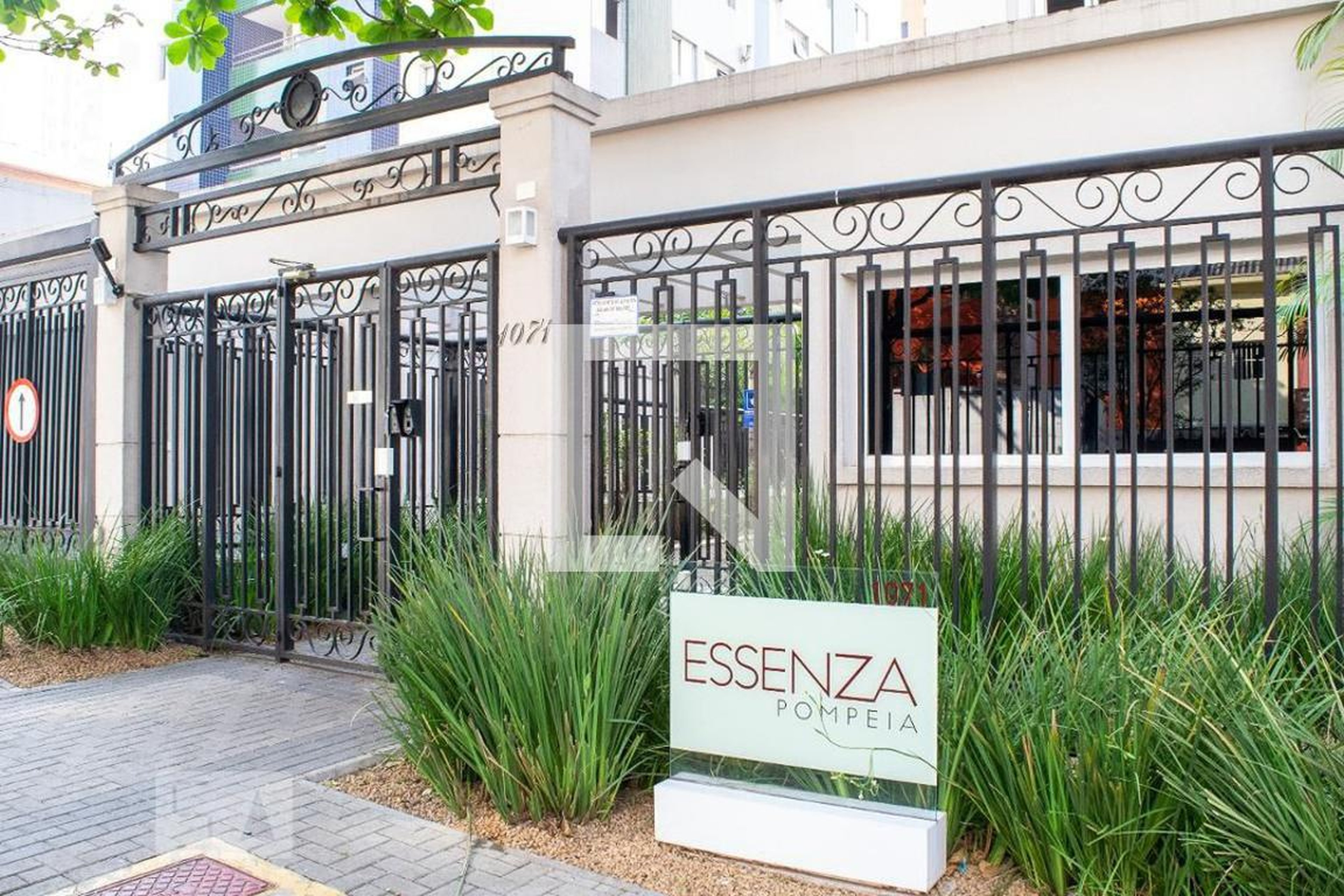 Entrada - Essenza Pompéia