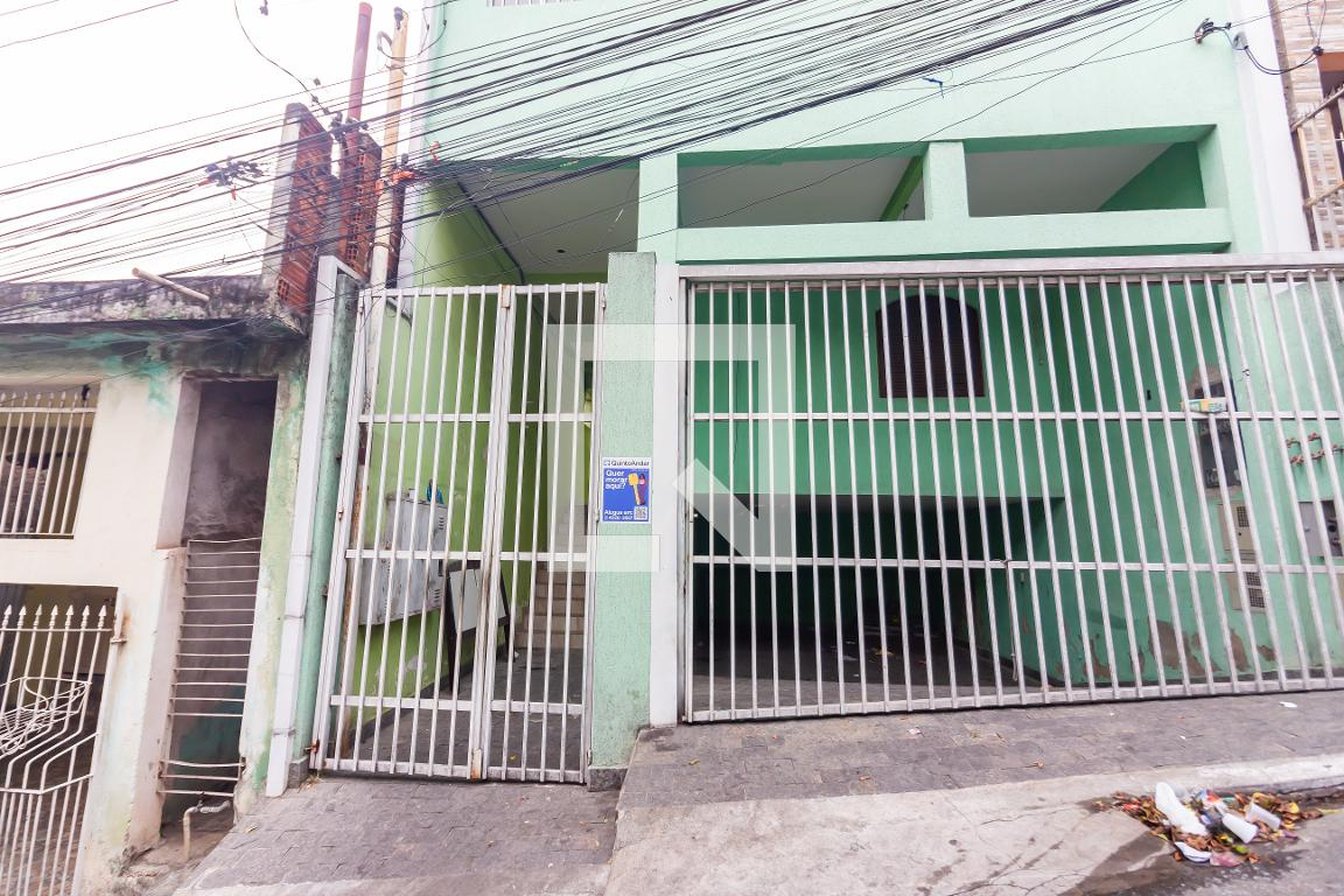 Fachada Condomínio em Rua Felipe Mosca, 23