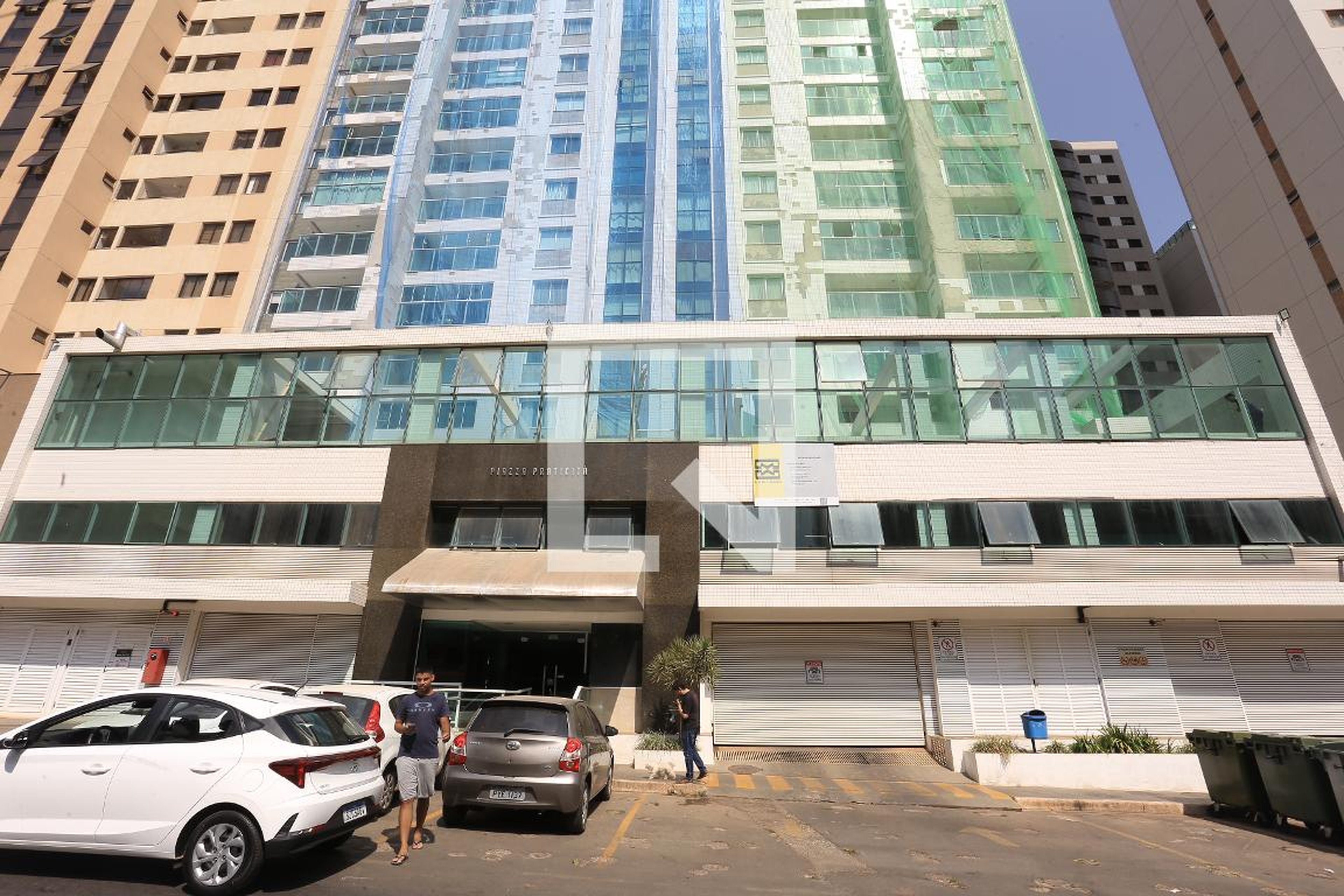 Fachada Condomínio Piazza Praticità