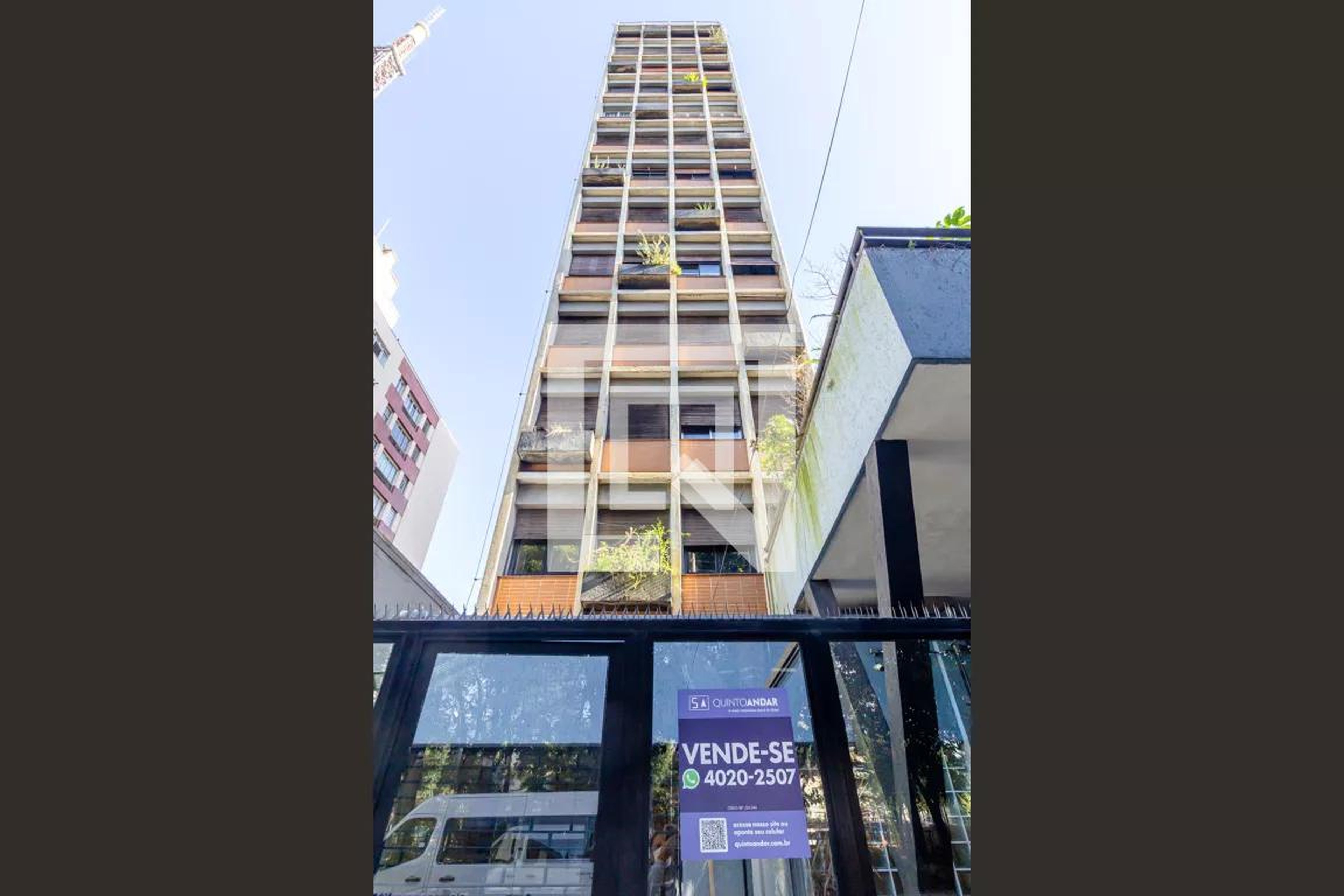 Fachada Edifício Perola Negra