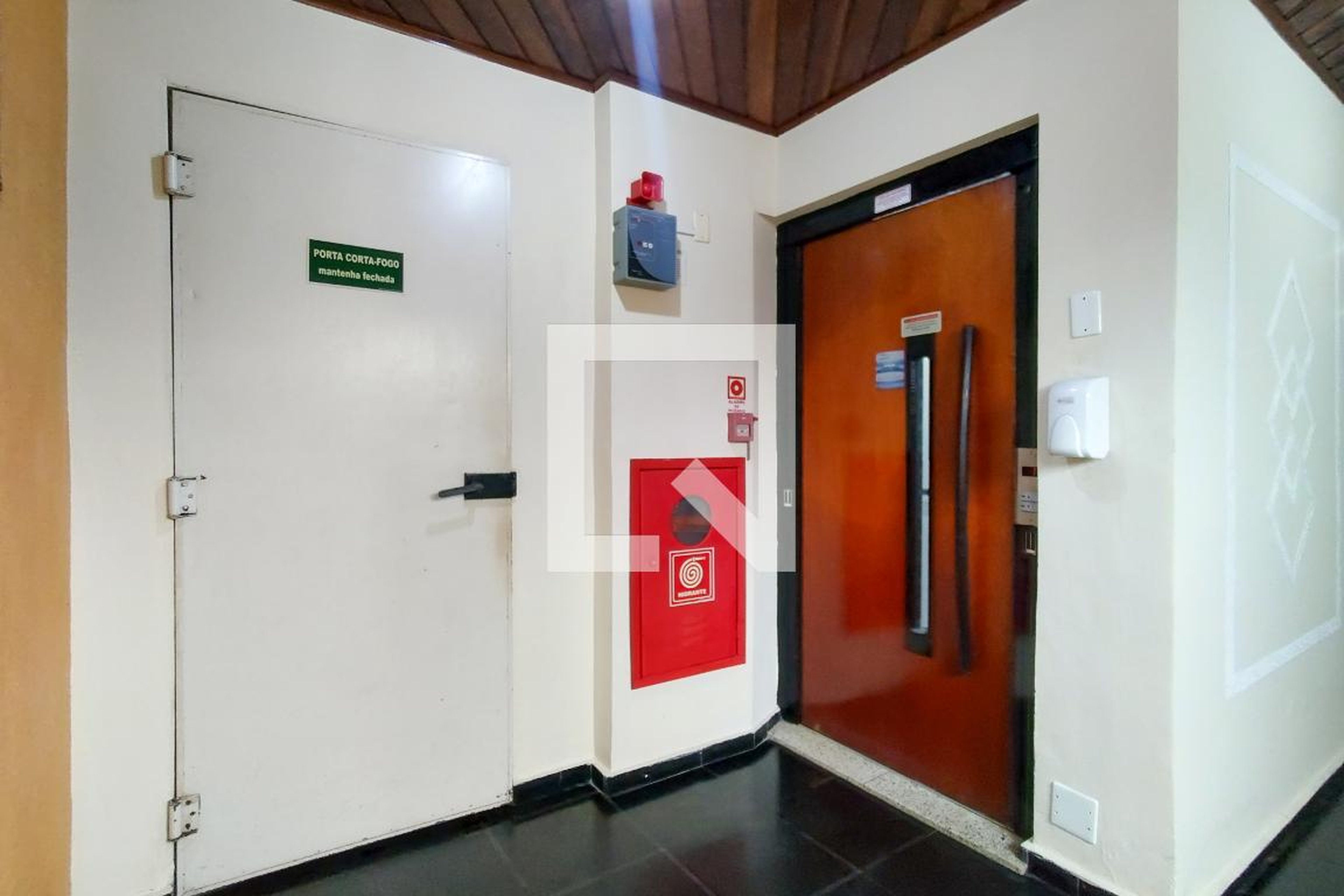 Elevador - Capistrano II