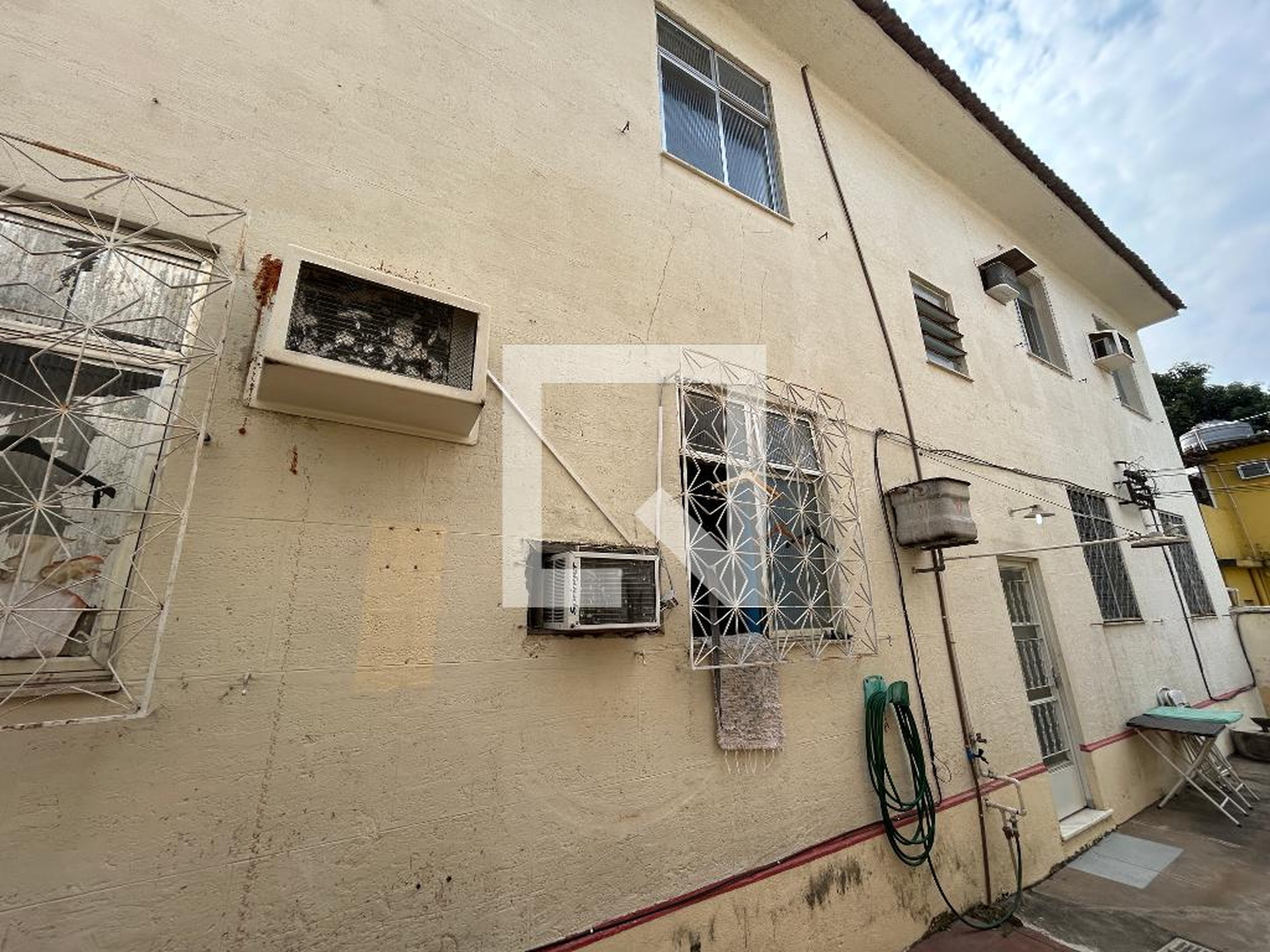 Fachada Condomínio em Rua Doutor Joviniano, 287