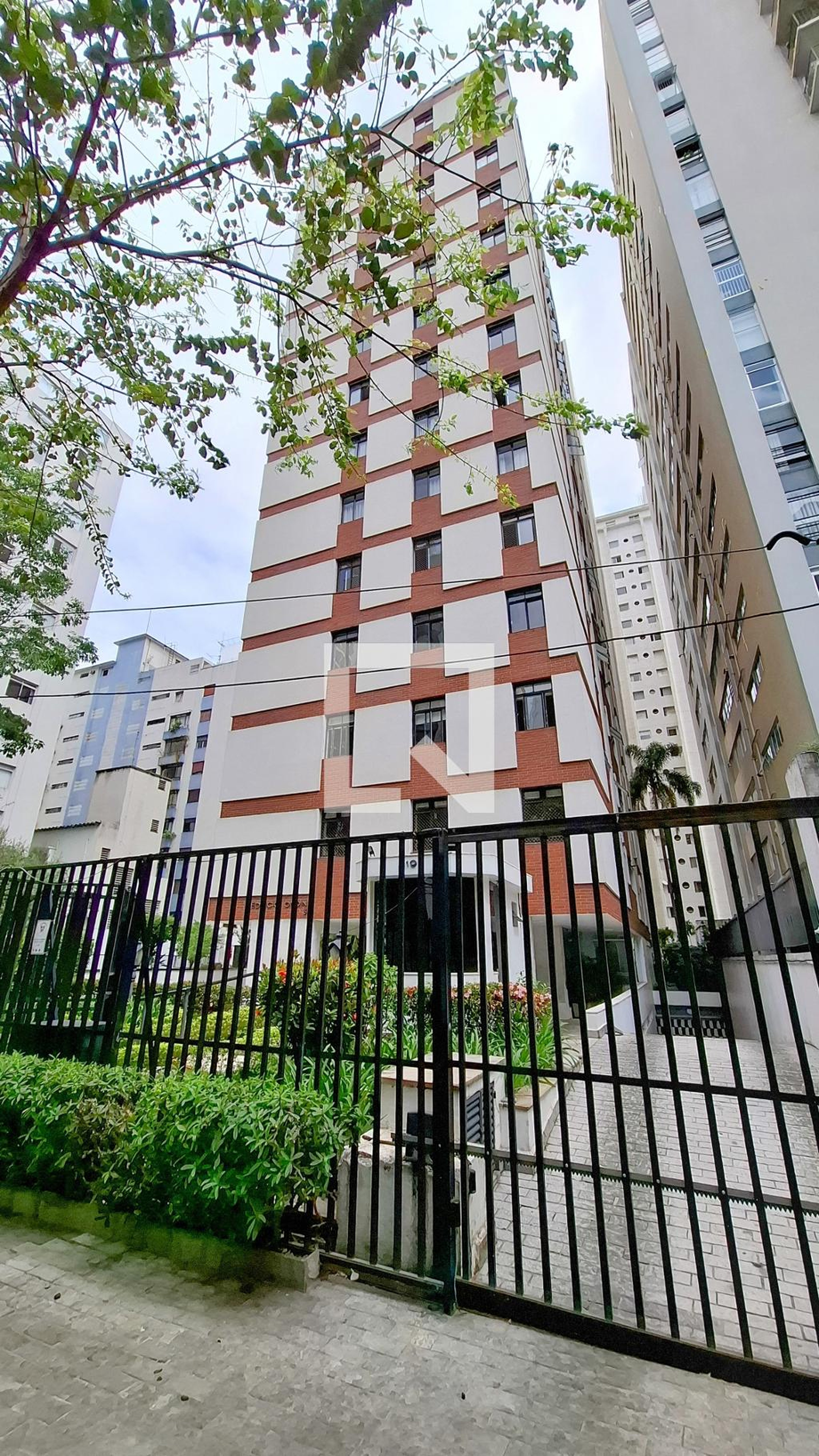 Fachada do Prédio Condomínio Ondina