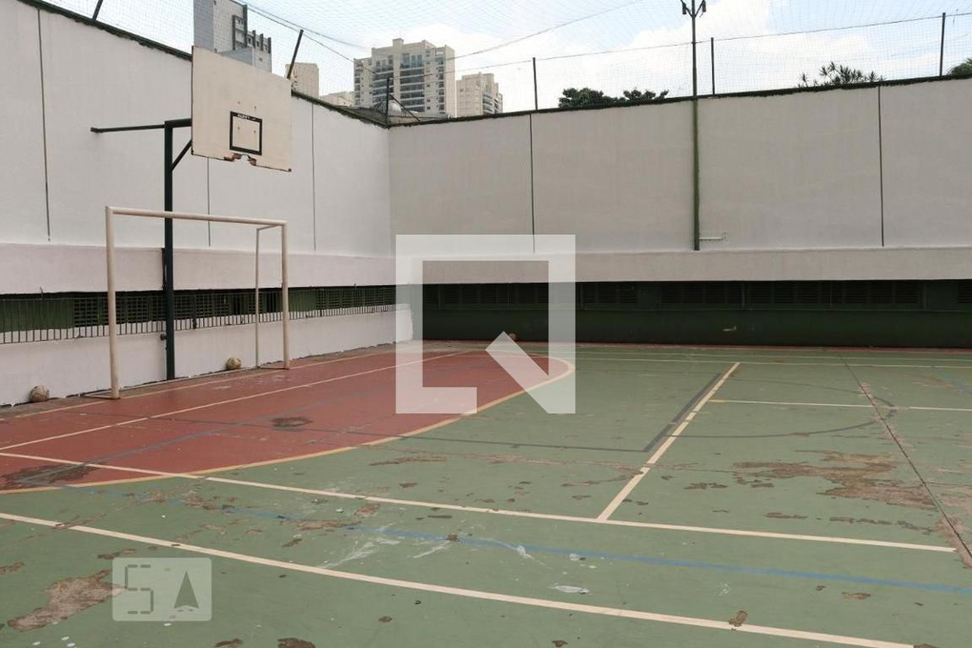 Quadra Esportiva - New Century Quality