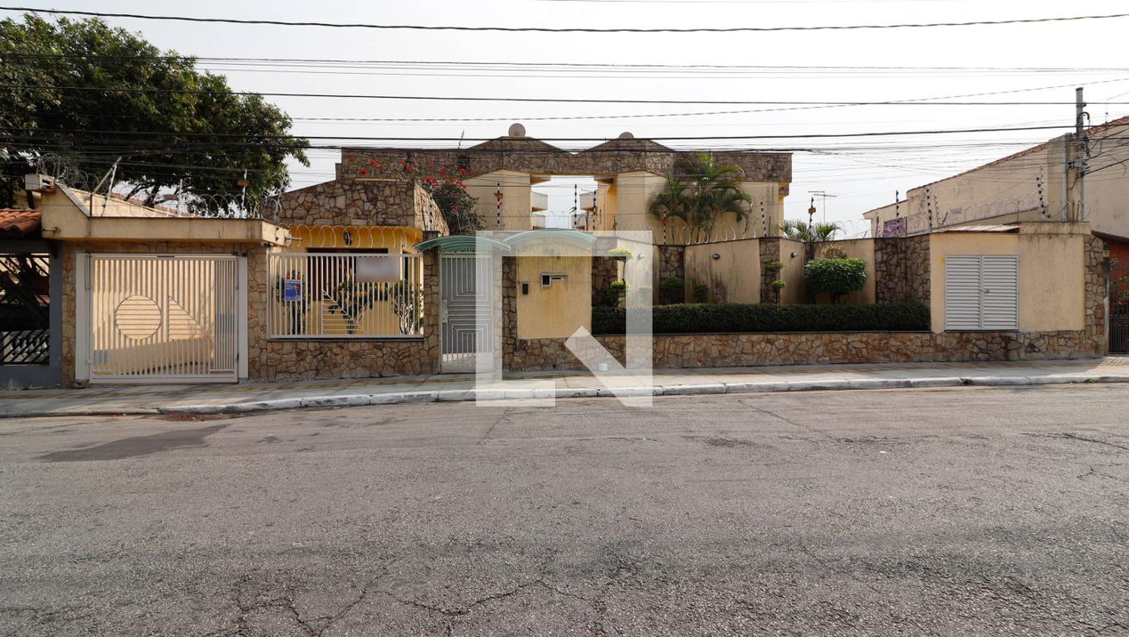 Fachada Condomínio Paranaguá