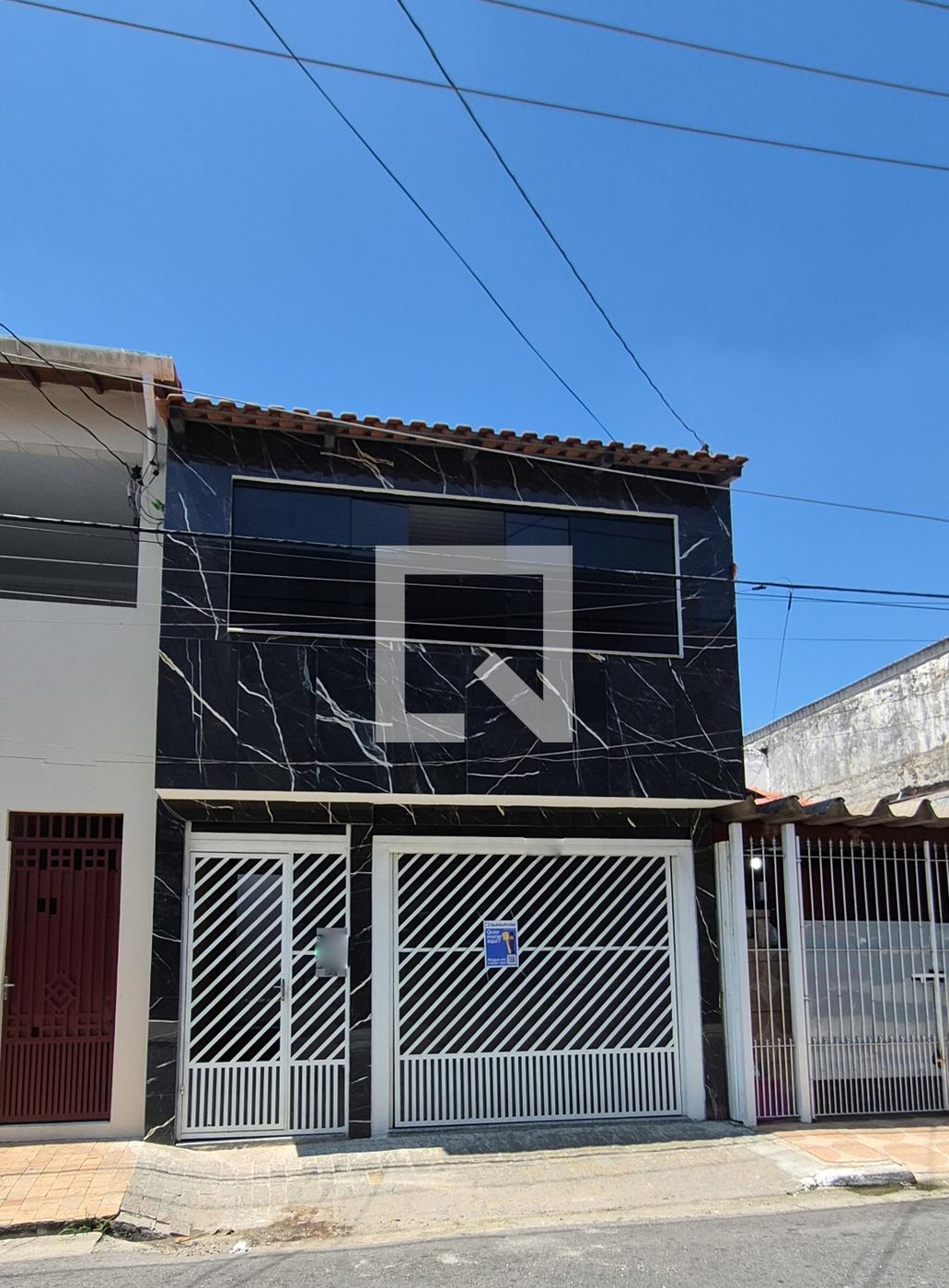 Fachada Condomínio em Rua Abaitinga, 250