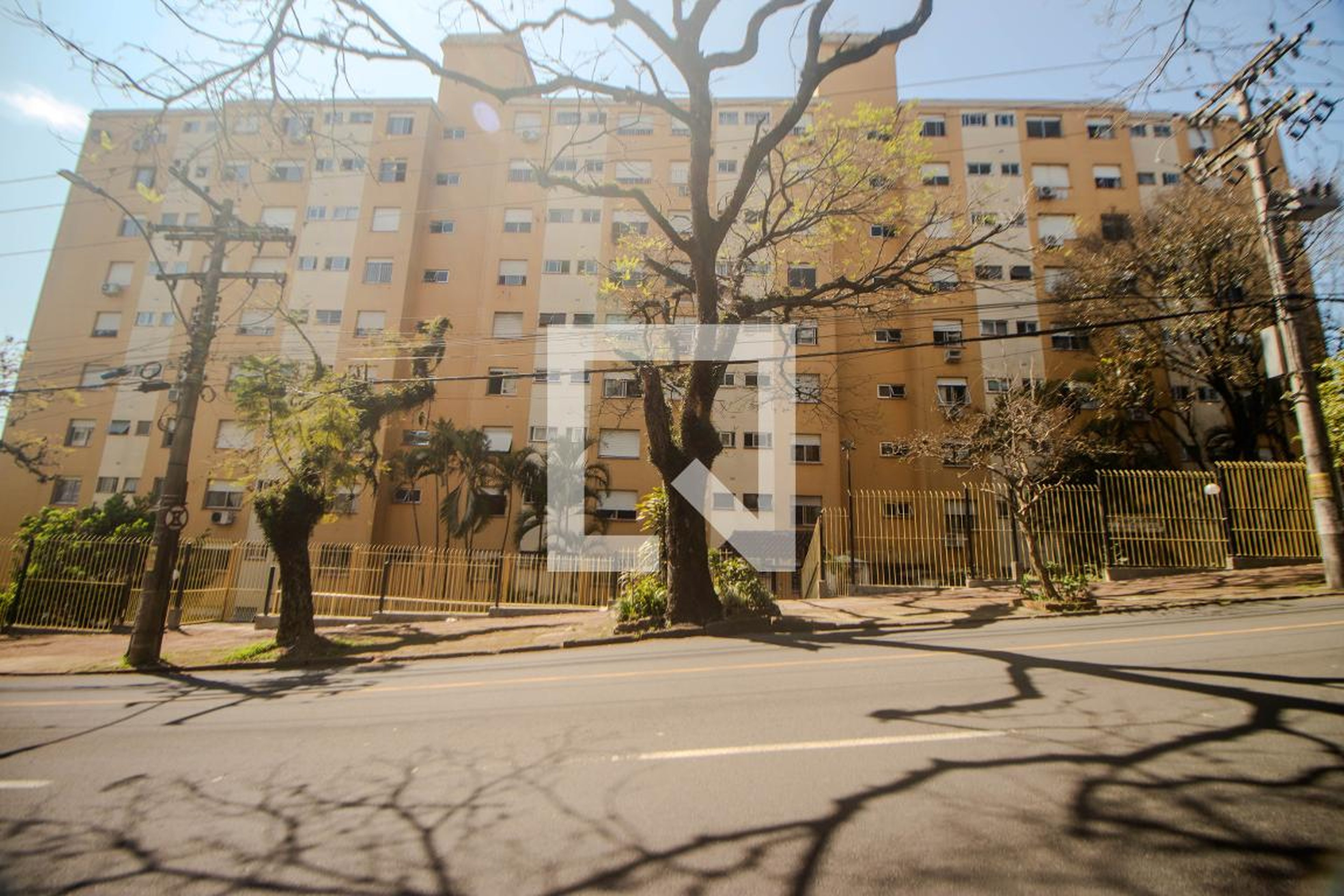 Fachada Condomínio em Rua Doutor Otávio Santos, 301