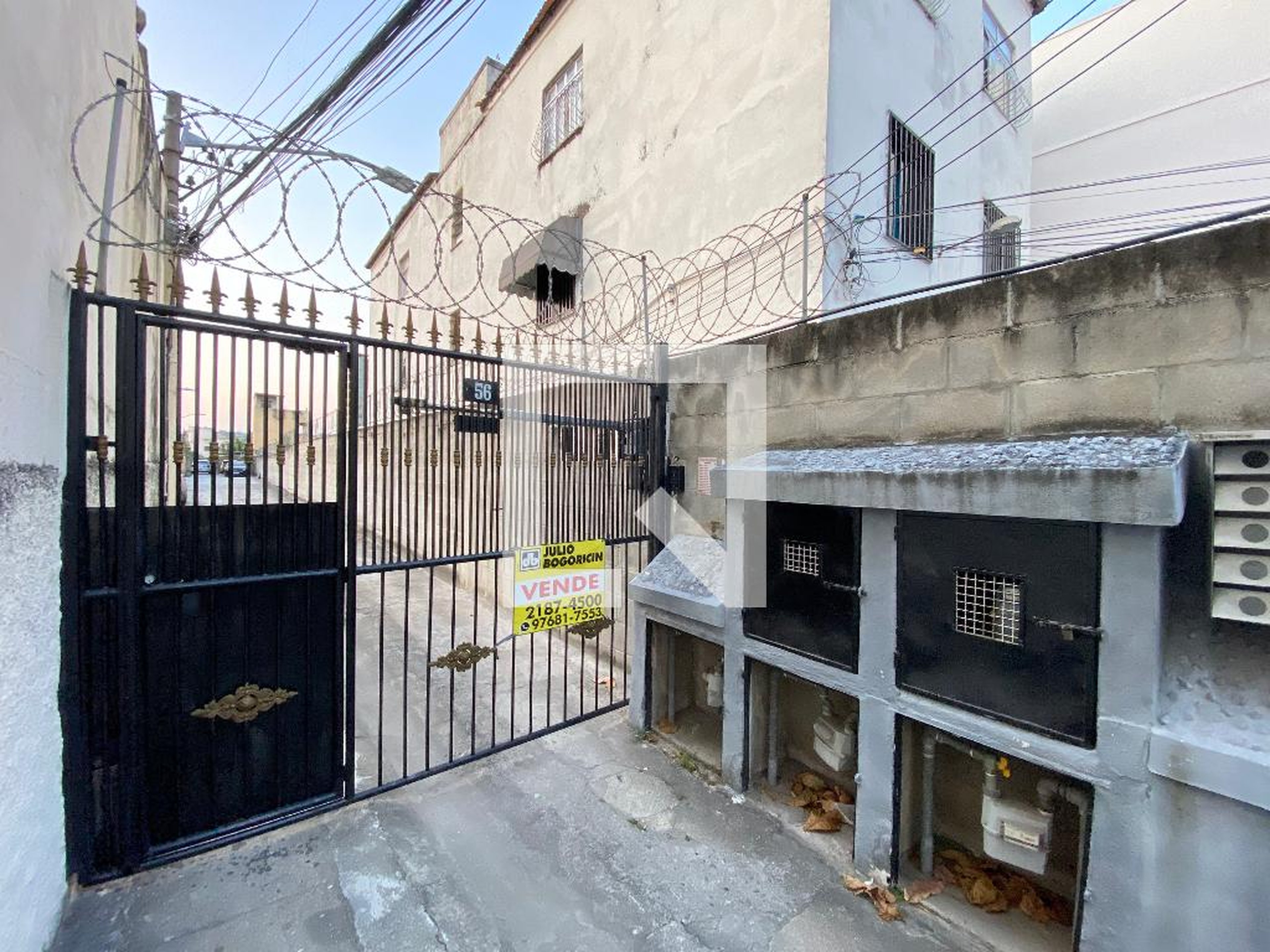 Fachada Condomínio em Rua Major Mascarenhas, 56