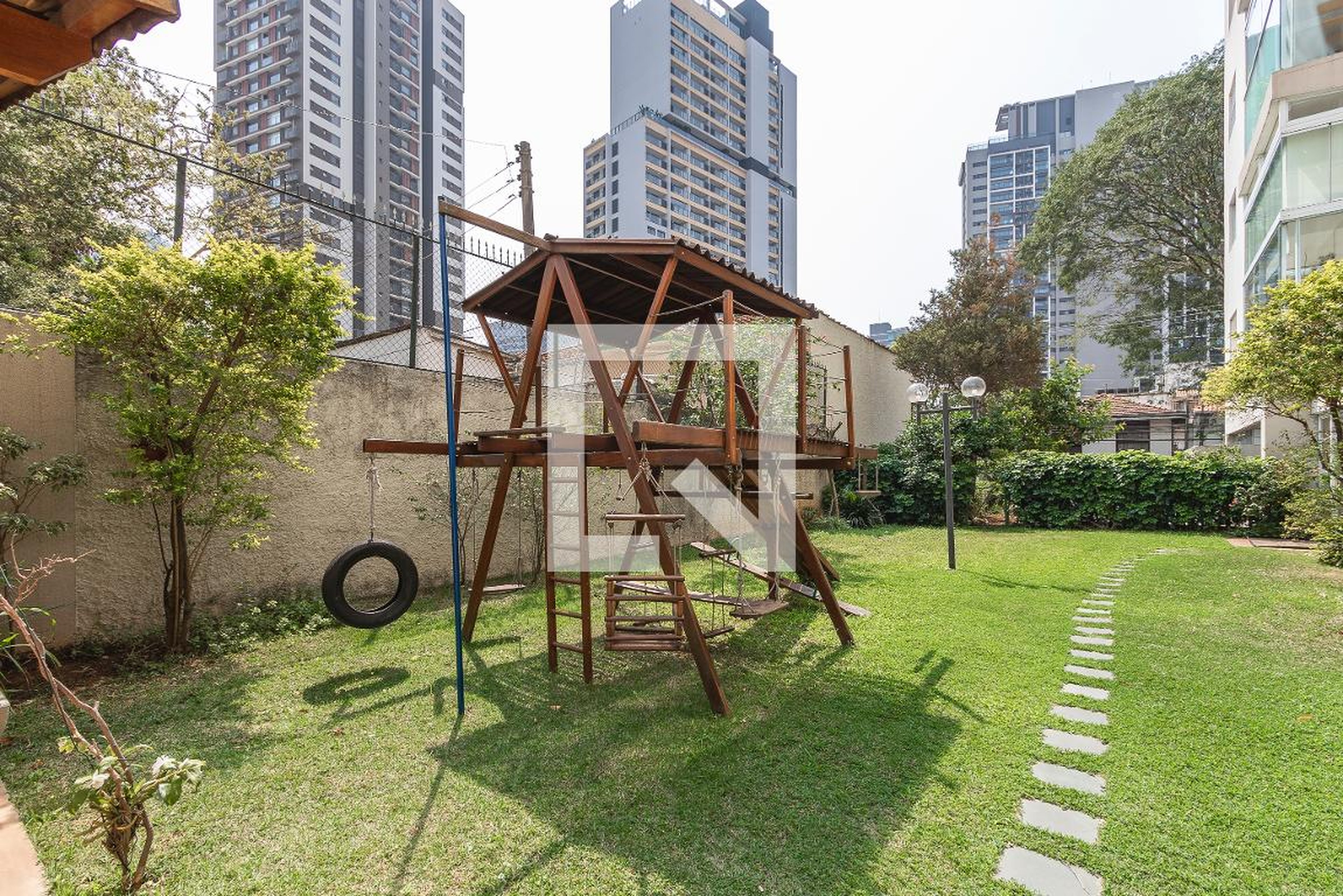 Playground - Santa Isabel