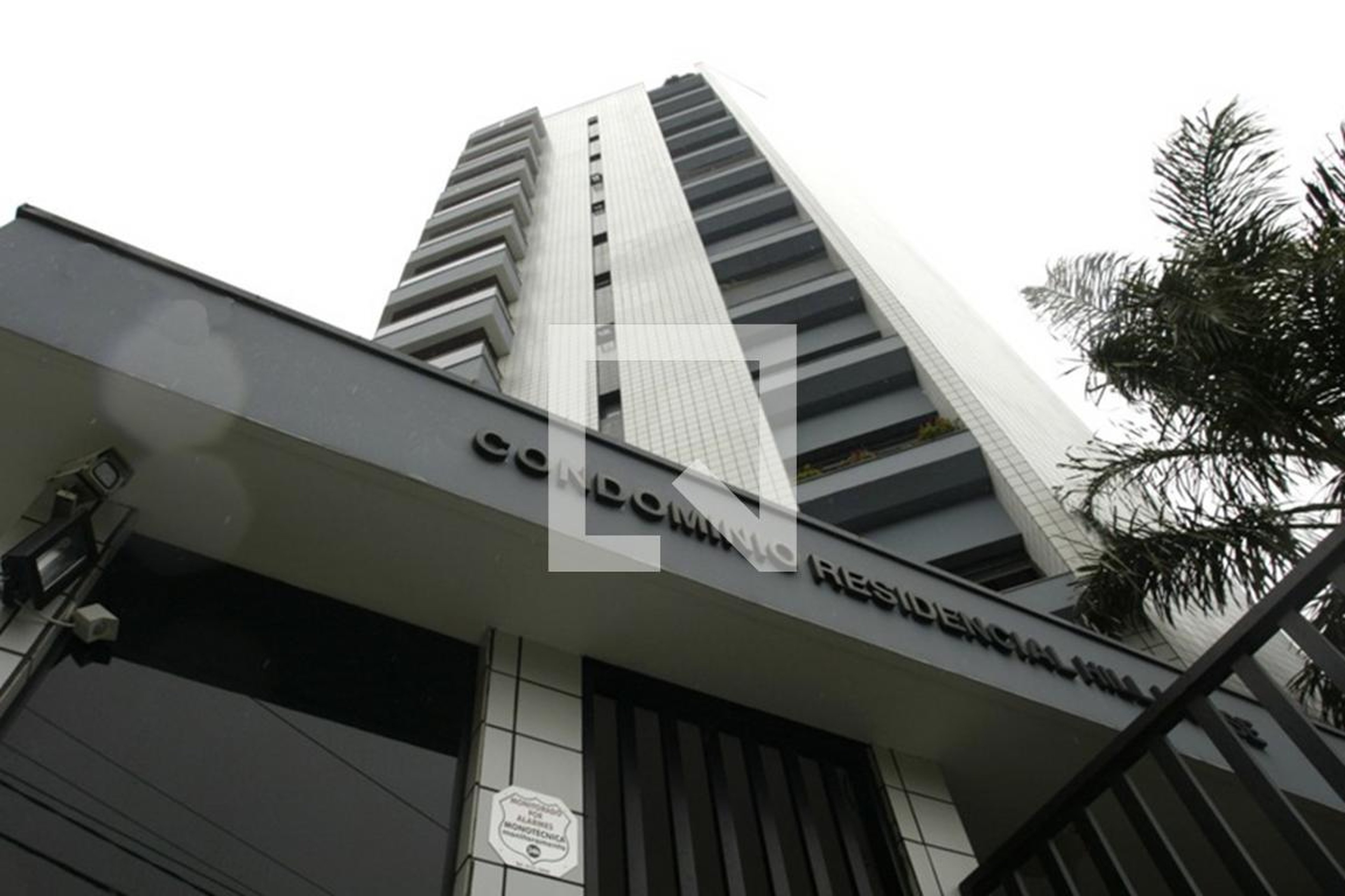 Fachada Condomínio em Avenida Francisco Prestes Maia, 1502