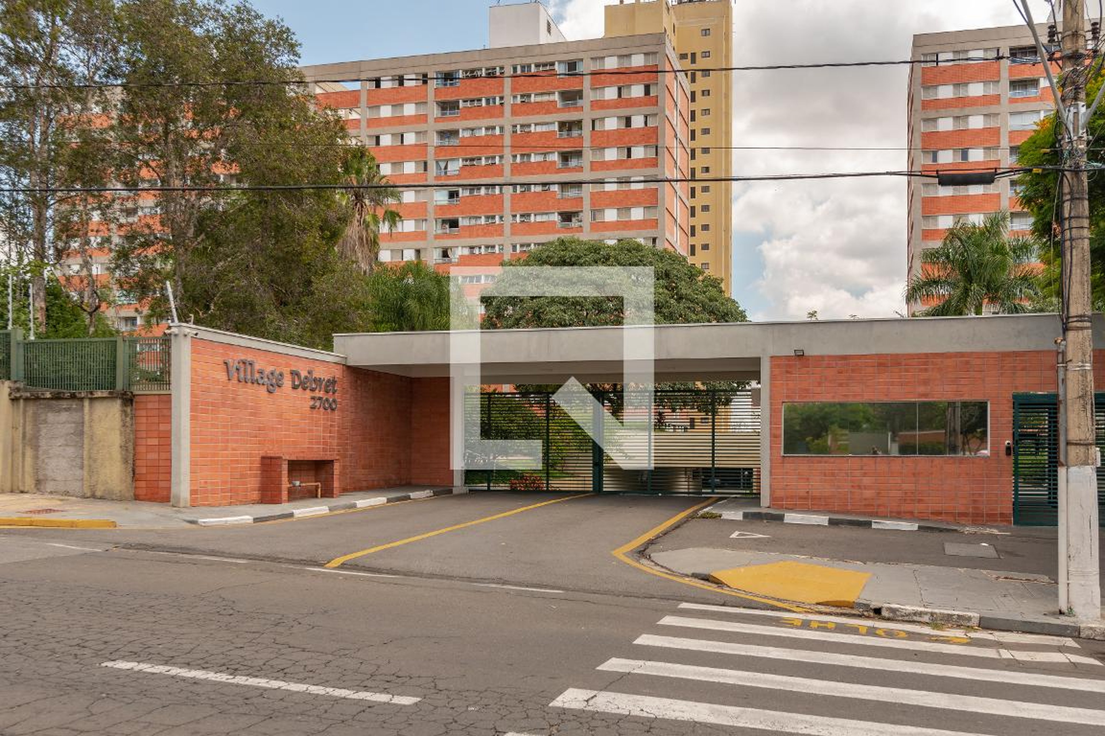 Fachada do Prédio Condomínio em Avenida Washington Luiz, 2700