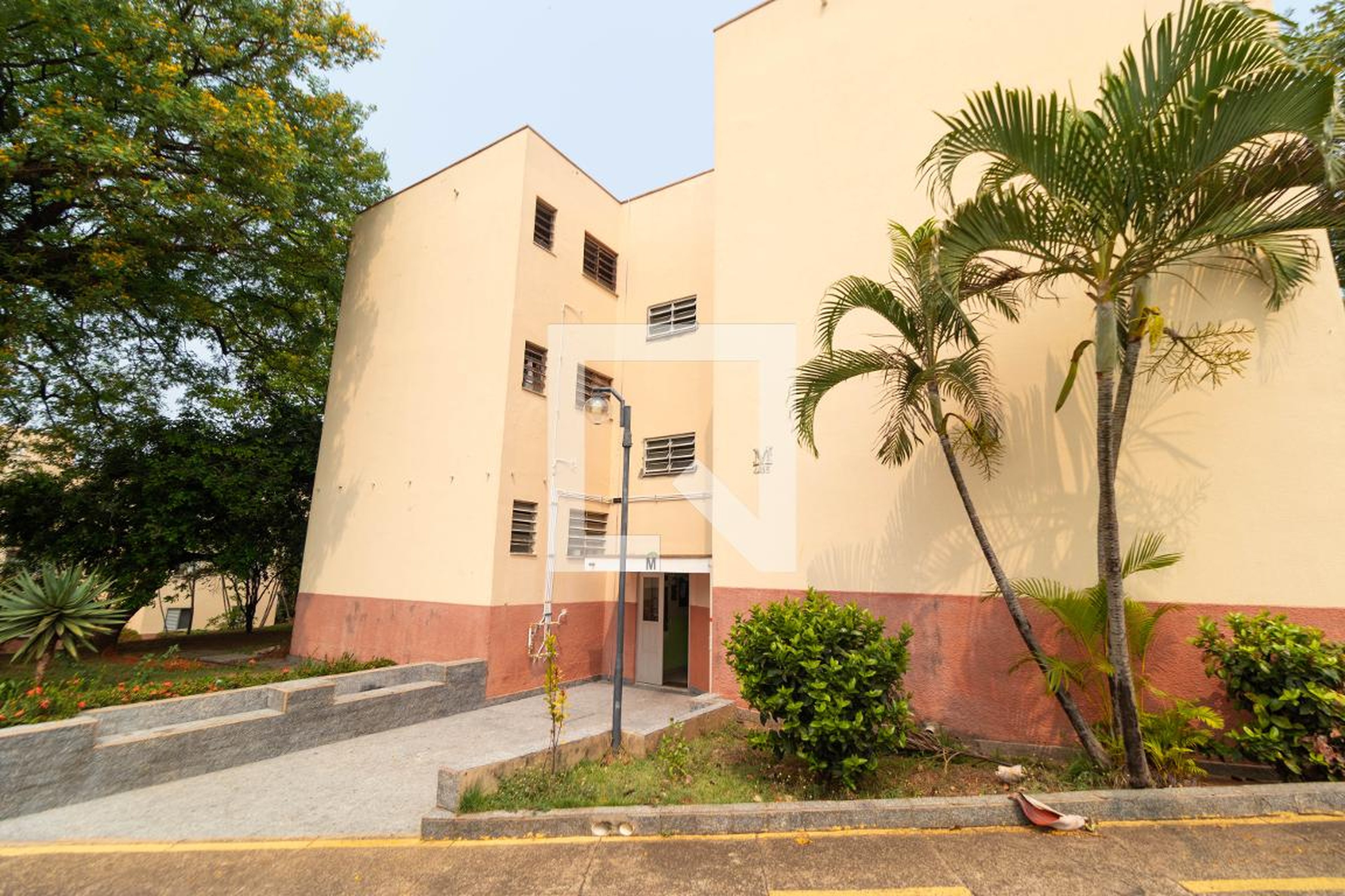 Fachada Condomínio Raul Renato