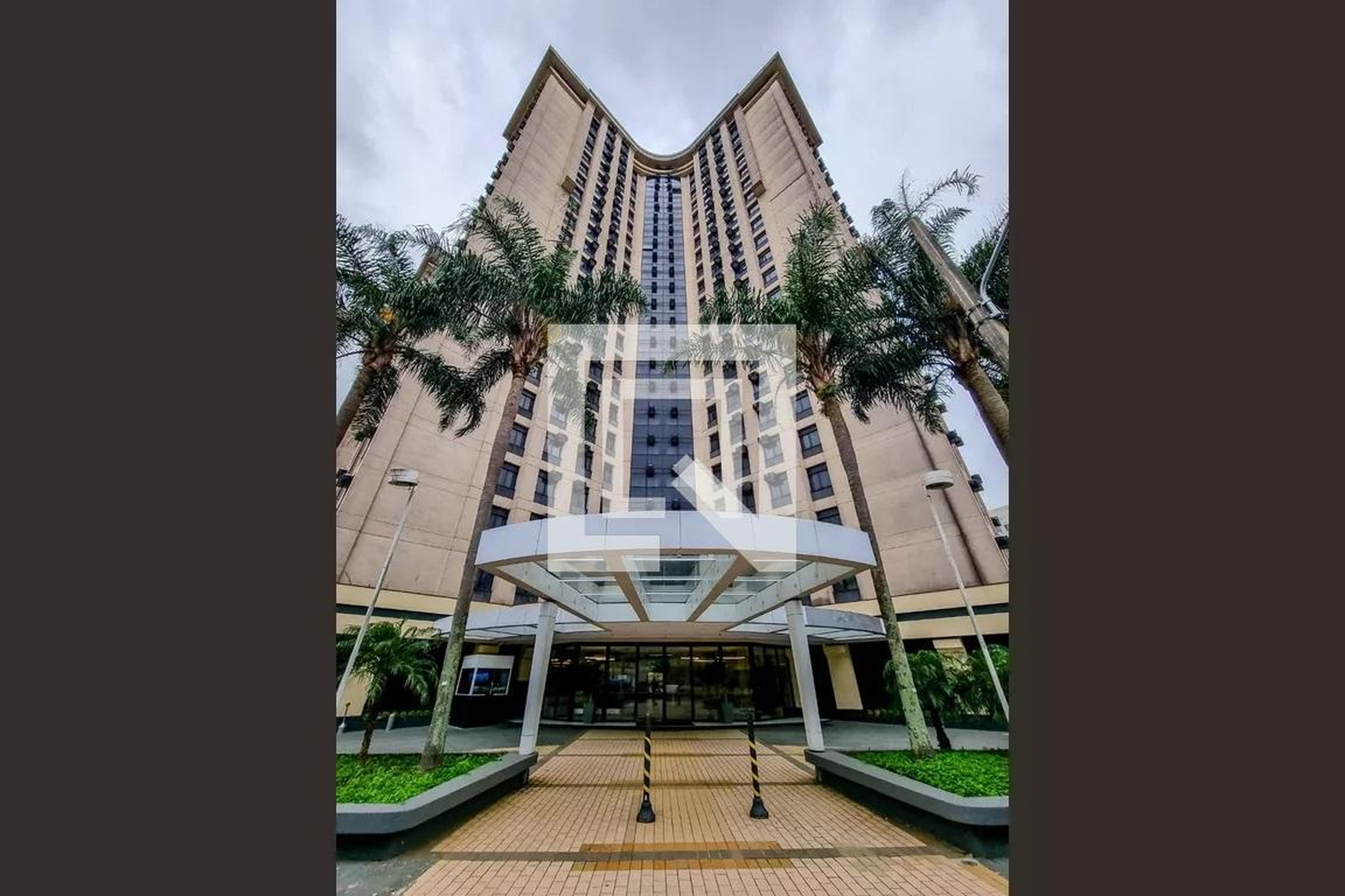 Fachada do Prédio Condomínio Nobile Suítes Congonhas