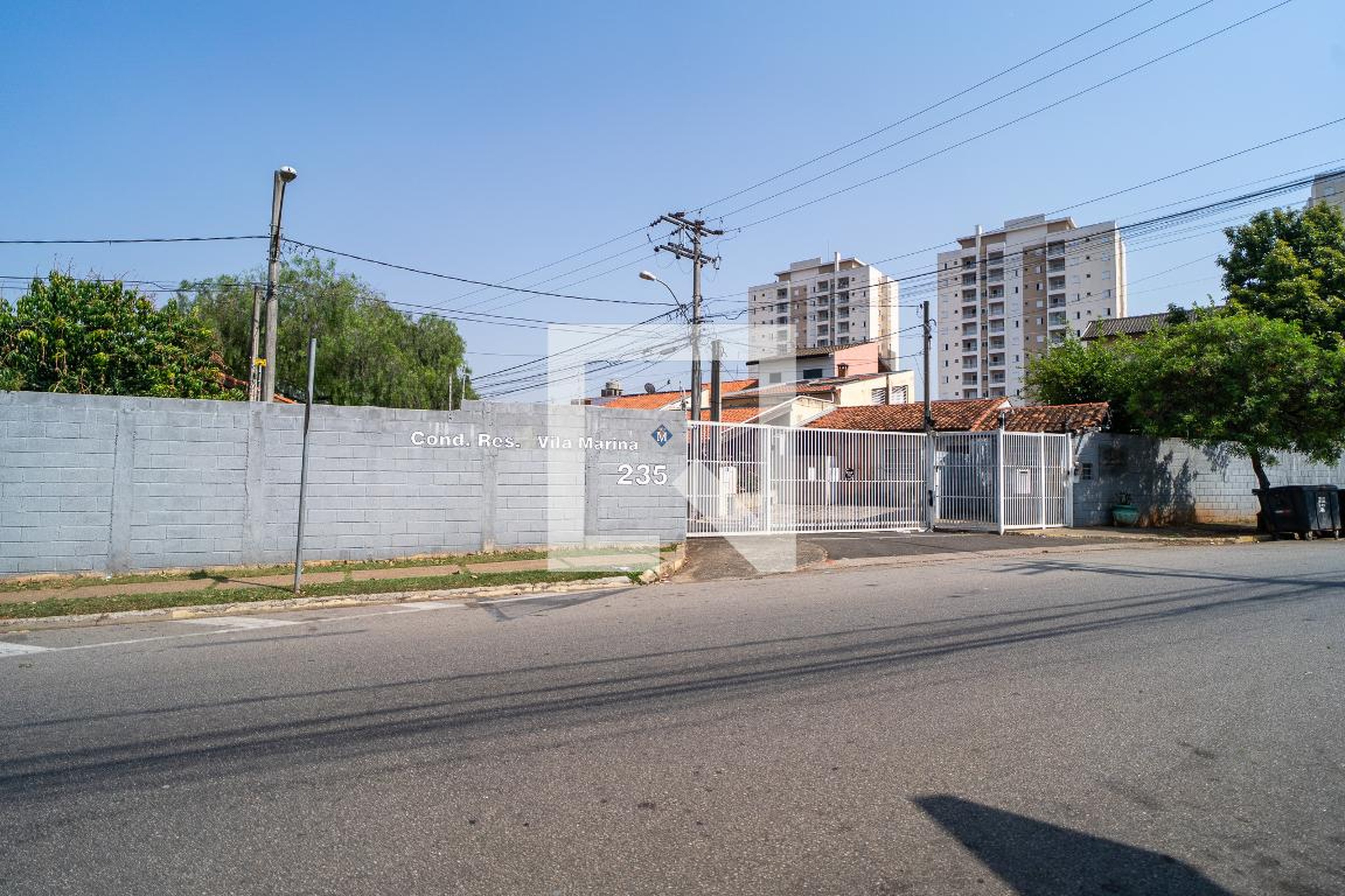 Fachada do Prédio Condomínio Vila Marina