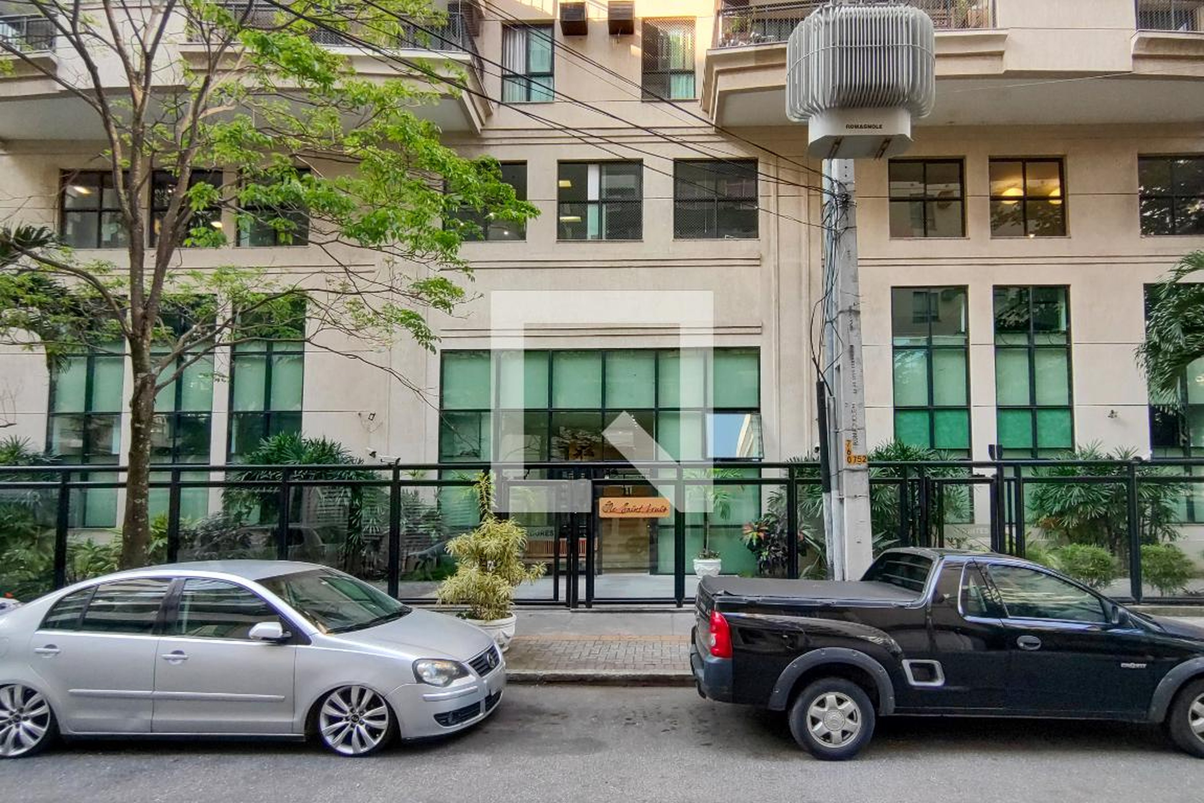 Fachada do Prédio Edifício Residencial Ile Saint Louis