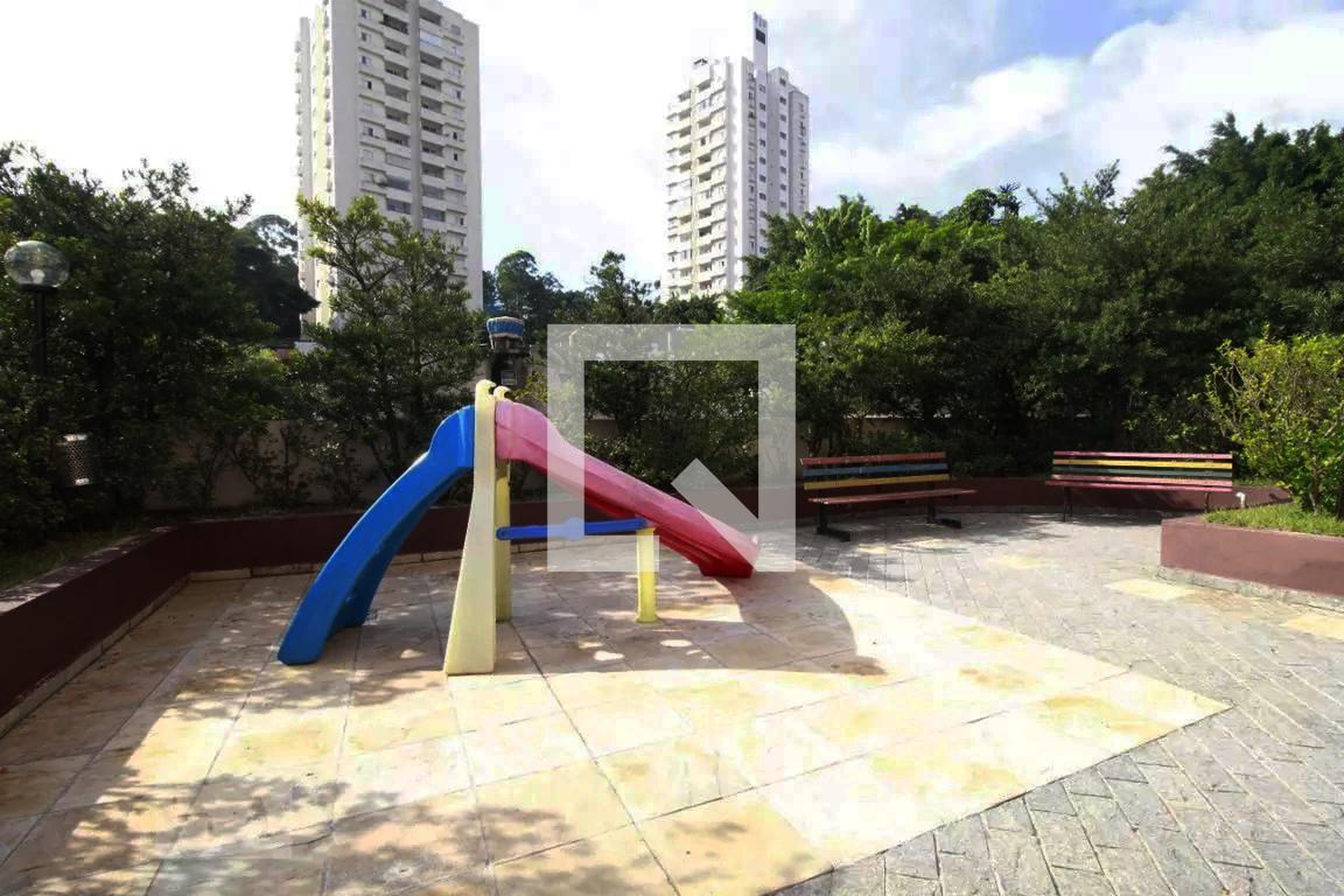 Playground - Edifício Saint Pierre