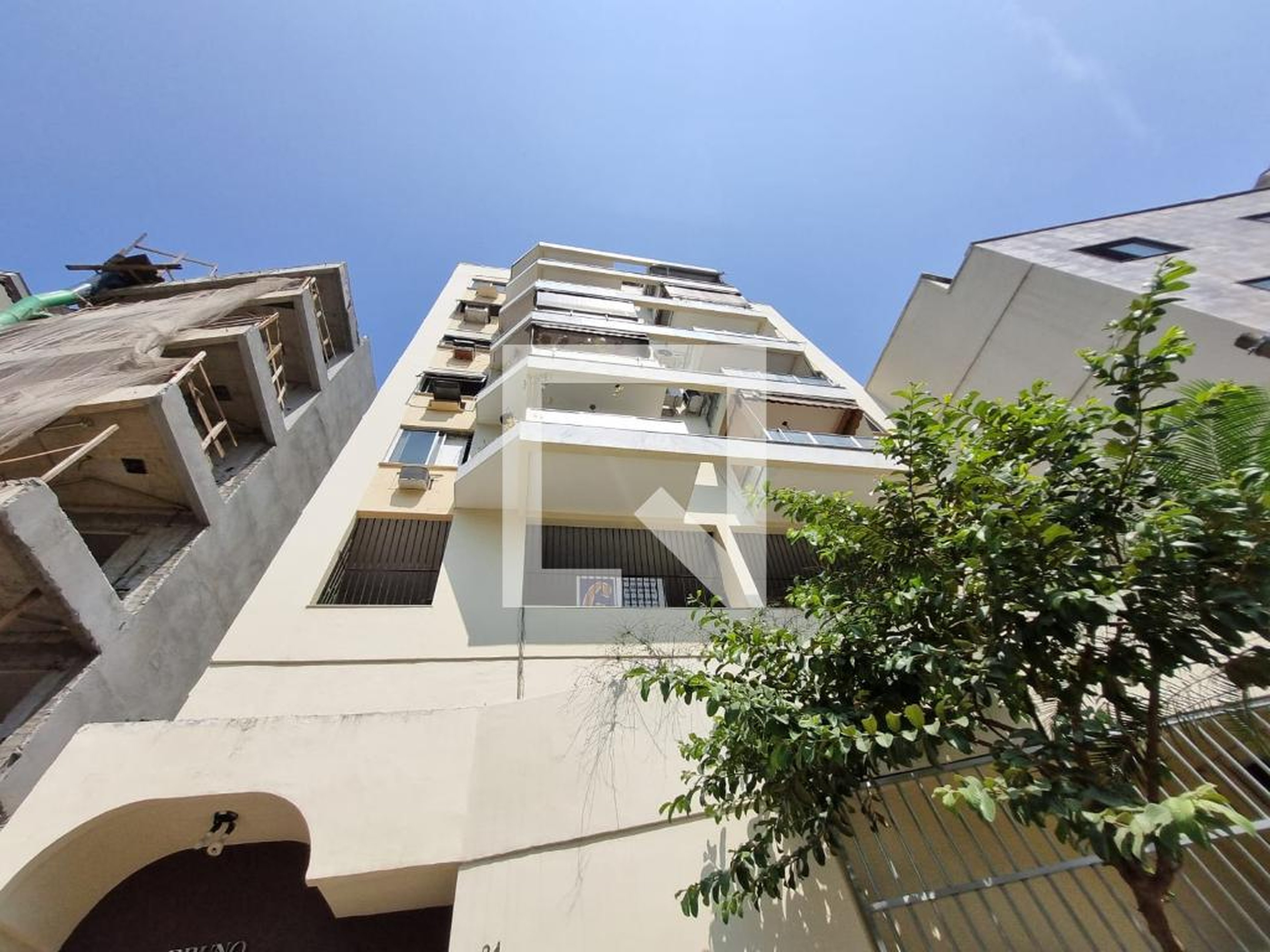 Fachada Edificio Bruno