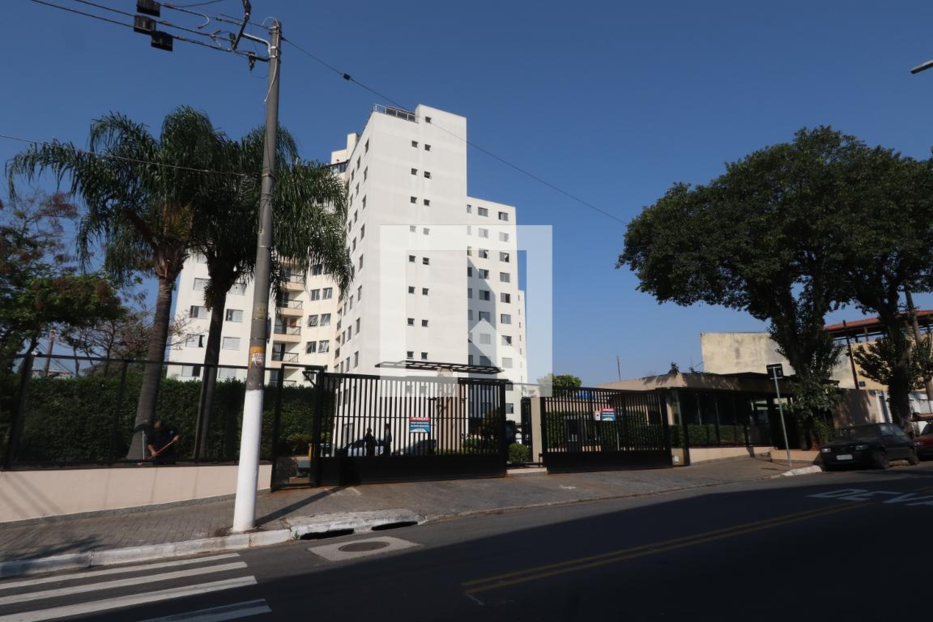 Fachada do Prédio Condomínio Projeto Leste